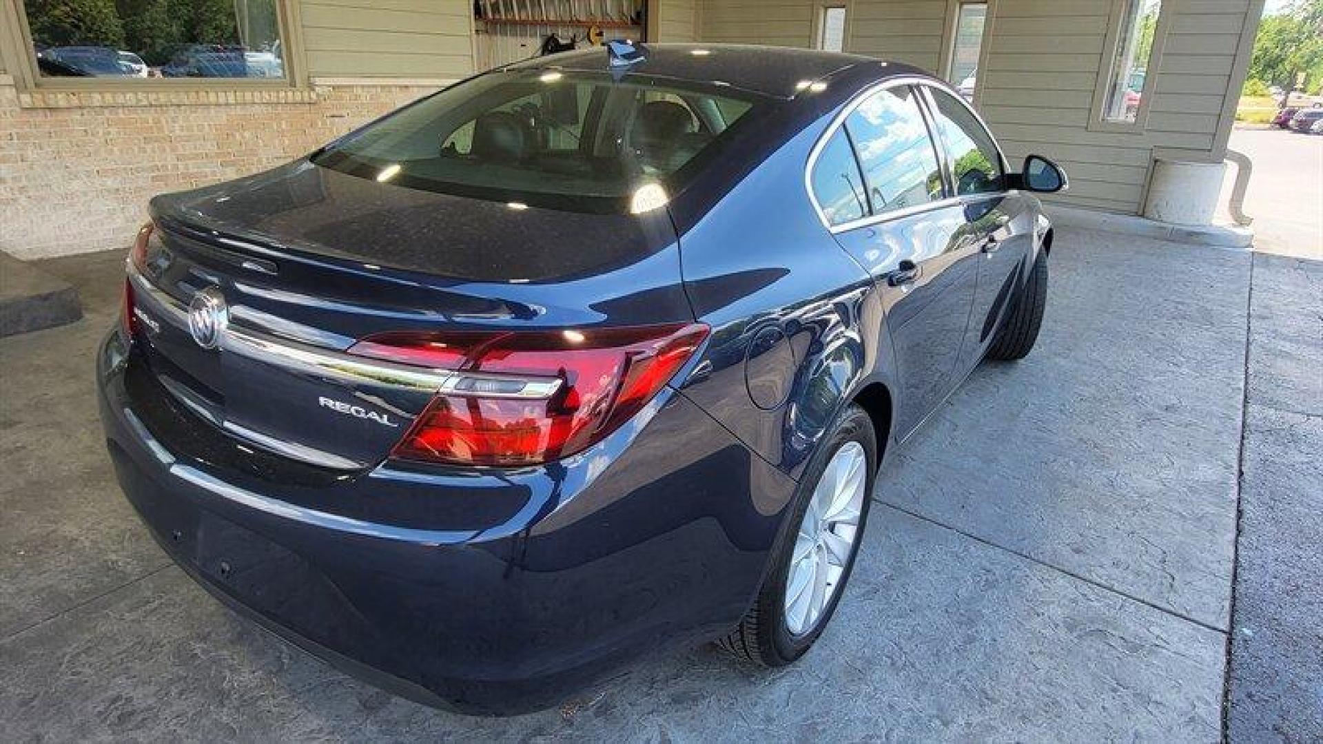 2016 Dark Sapphire Blue Metallic Buick Regal 1SV (2G4G25EK1G9) with an Ecotec 2.4L Flex Fuel I4 182hp 172ft. lbs. engine, Automatic transmission, located at 25355 Eames Street, Channahon, IL, 60410, (815) 467-1807, 41.429108, -88.228432 - Introducing the magnificent 2016 Buick Regal, a true masterpiece of automotive engineering that is sure to leave you breathless. This magnificent sedan is powered by a fierce yet efficient Ecotec 2.4L Flex Fuel I4 engine that boasts an impressive 182 horsepower and 172 foot-pounds of torque, deliver - Photo#3