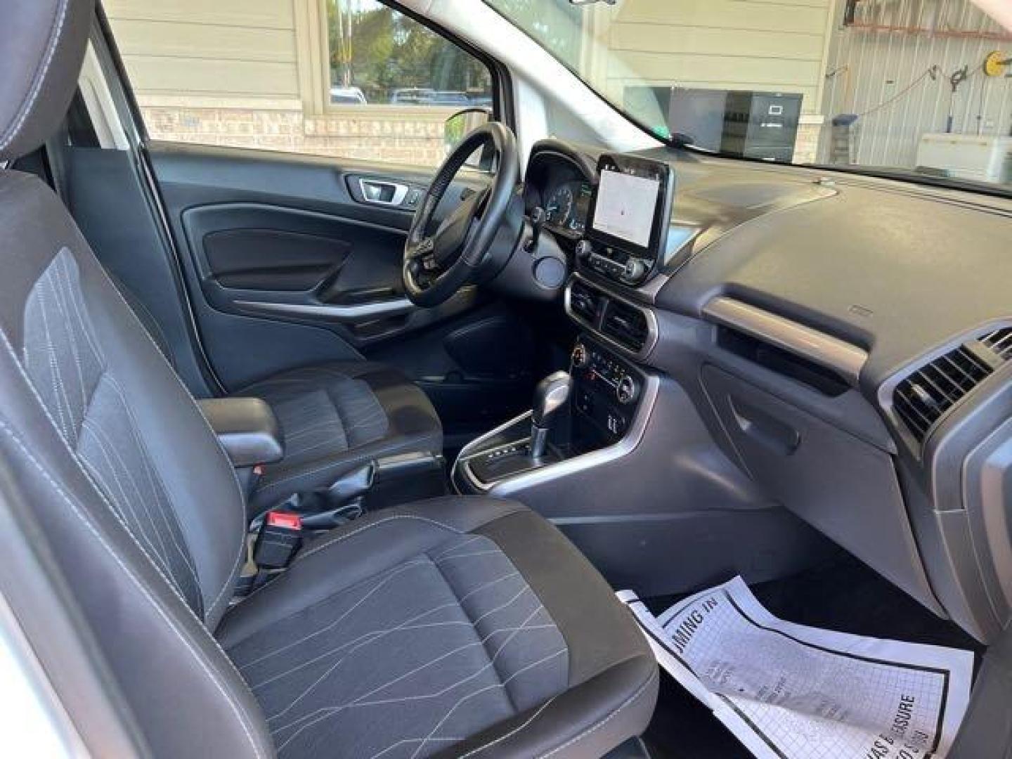 2019 White Platinum Metallic Tri-Coat Ford EcoSport SE (MAJ6S3GL2KC) with an 2.0L I4 166hp 149ft. engine, Automatic transmission, located at 25355 Eames Street, Channahon, IL, 60410, (815) 467-1807, 41.429108, -88.228432 - Photo#15