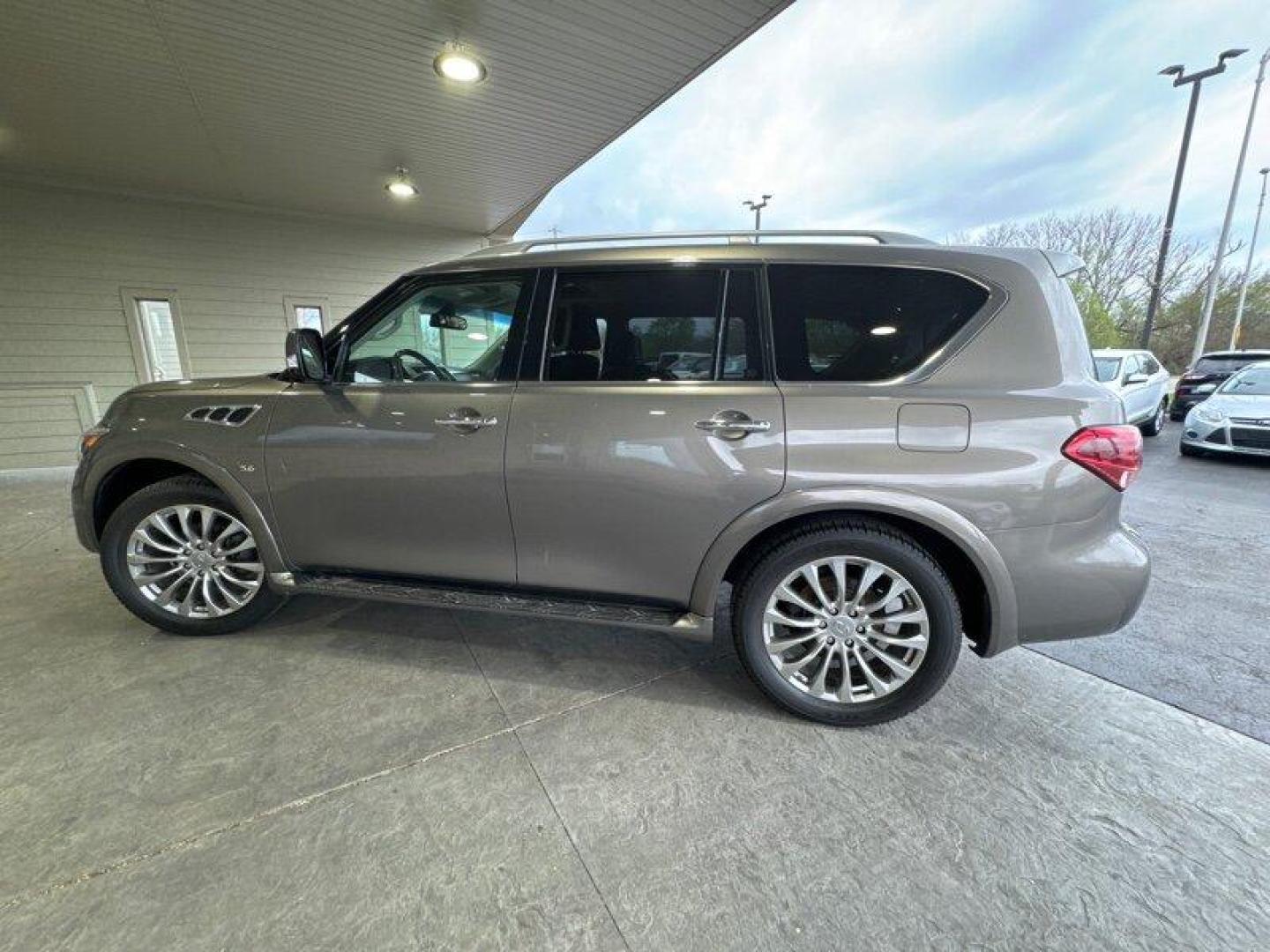 2015 Dark Currant Infiniti QX80 (JN8AZ2NE4F9) with an 5.6L V8 400hp 413ft. engine, Automatic transmission, located at 25355 Eames Street, Channahon, IL, 60410, (815) 467-1807, 41.429108, -88.228432 - Photo#6