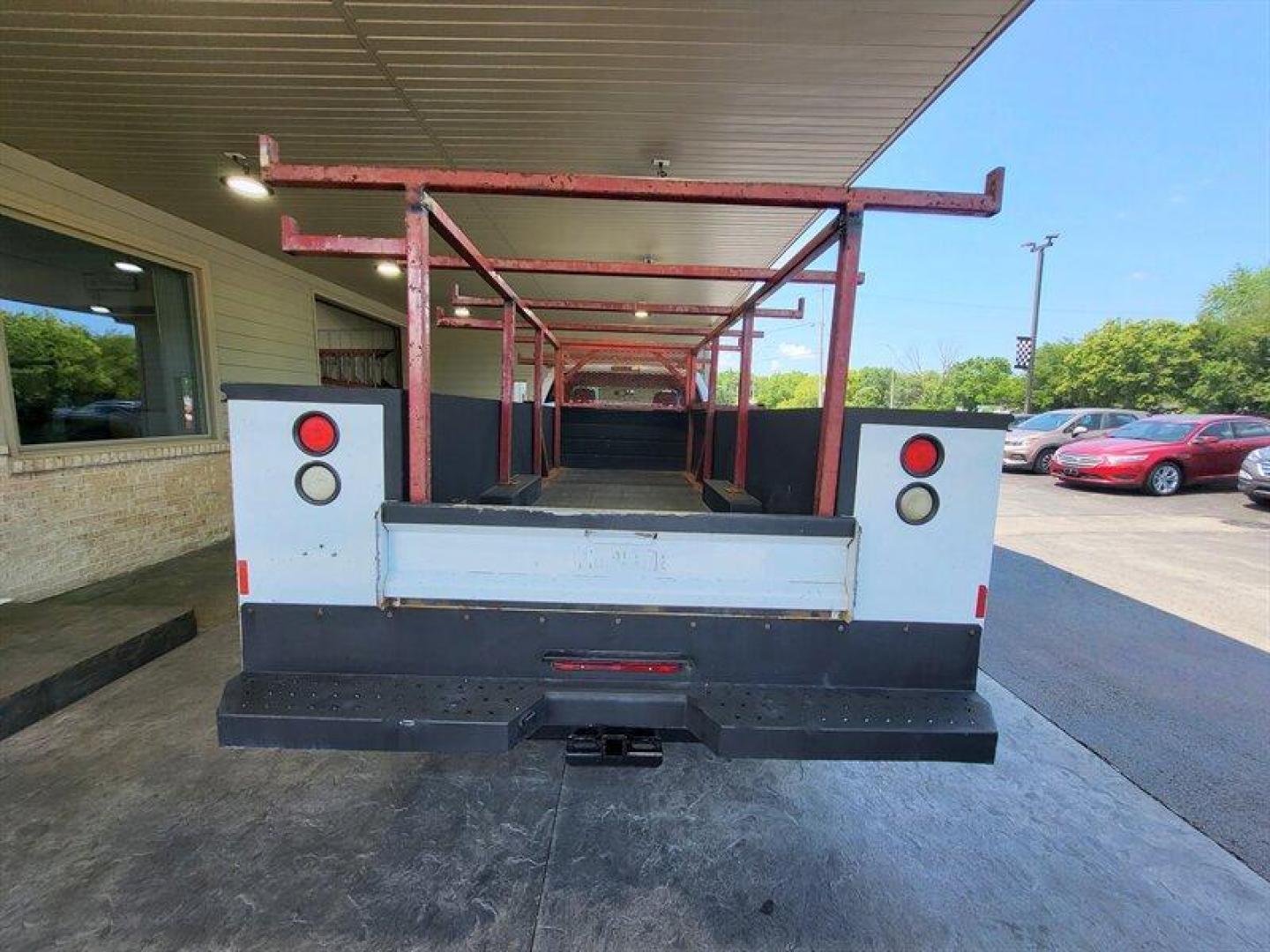 2013 White Ford F-450 XL DRW (1FD9X4GT8DE) with an 6.7 engine, Automatic transmission, located at 25355 Eames Street, Channahon, IL, 60410, (815) 467-1807, 41.429108, -88.228432 - ** PRICED TO MOVE, NEEDS SOME WORK. ** KNAPHEIDE BOX IS 11 FOTT LONG X 54 INCHES WIDE . RUNS AND DRIVES, AC DOESNT WORK, REAR SEAT REMOVED FOR POWER INVERTER, WHEEL BENT, STEERING WHEEL TORN, BOX HAS DAMAGE, HAS TUNER AND BEEN DELETED, RADIO WORKS BUT DISPLAY DOESN'T LIGHT UP. If you're ready for a - Photo#7