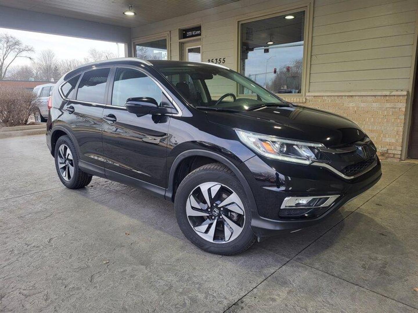 2016 Crystal Black Pearl Honda CR-V Touring (5J6RM4H97GL) with an 2.4L I4 185hp 181ft. lbs. engine, Automatic transmission, located at 25355 Eames Street, Channahon, IL, 60410, (815) 467-1807, 41.429108, -88.228432 - Photo#0