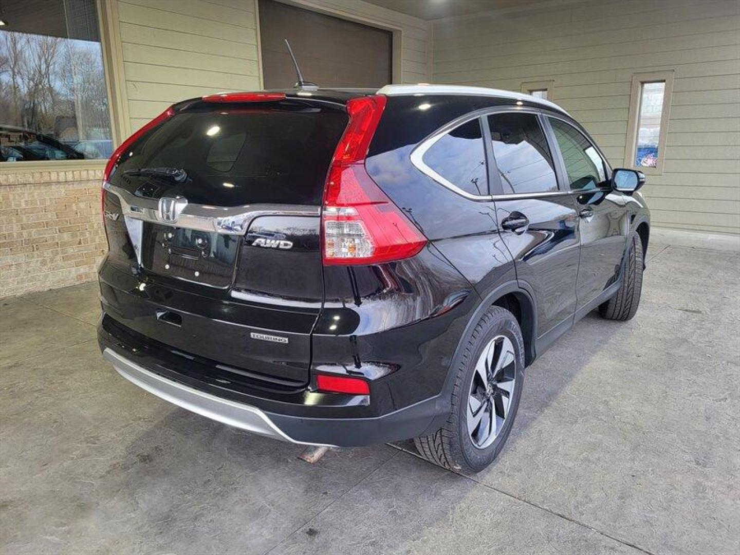 2016 Crystal Black Pearl Honda CR-V Touring (5J6RM4H97GL) with an 2.4L I4 185hp 181ft. lbs. engine, Automatic transmission, located at 25355 Eames Street, Channahon, IL, 60410, (815) 467-1807, 41.429108, -88.228432 - Photo#5