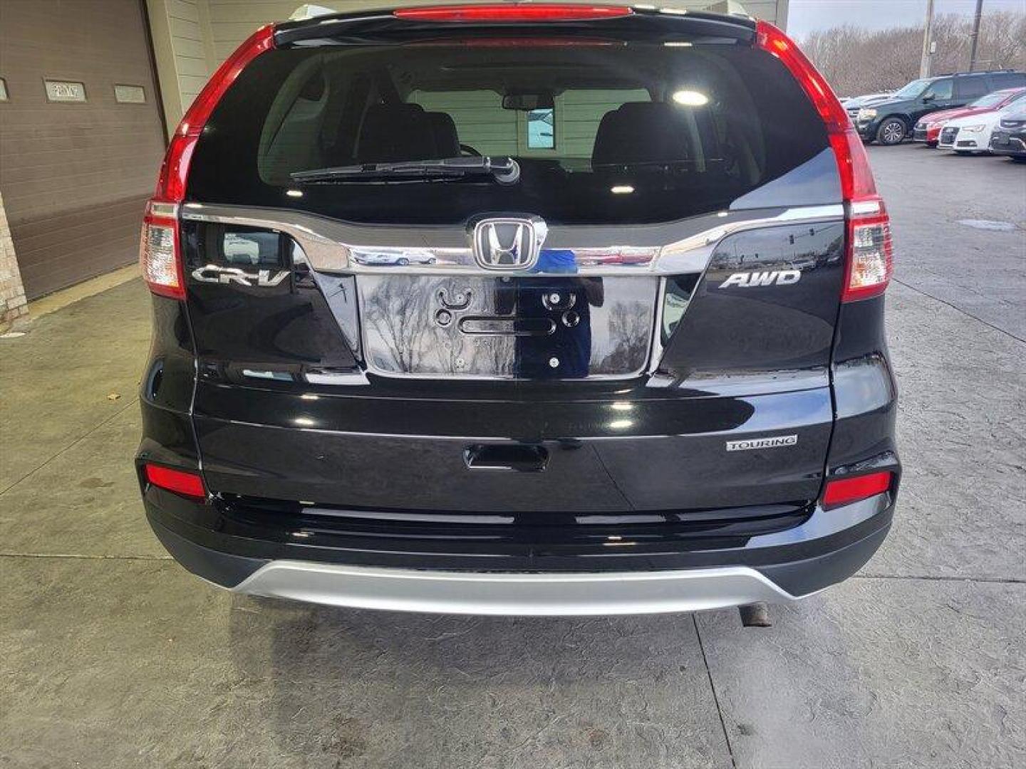 2016 Crystal Black Pearl Honda CR-V Touring (5J6RM4H97GL) with an 2.4L I4 185hp 181ft. lbs. engine, Automatic transmission, located at 25355 Eames Street, Channahon, IL, 60410, (815) 467-1807, 41.429108, -88.228432 - Photo#6