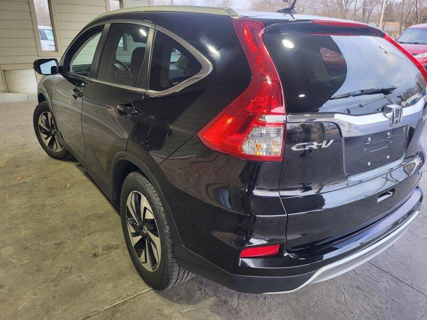 2016 Crystal Black Pearl Honda CR-V Touring (5J6RM4H97GL) with an 2.4L I4 185hp 181ft. lbs. engine, Automatic transmission, located at 25355 Eames Street, Channahon, IL, 60410, (815) 467-1807, 41.429108, -88.228432 - Photo#7