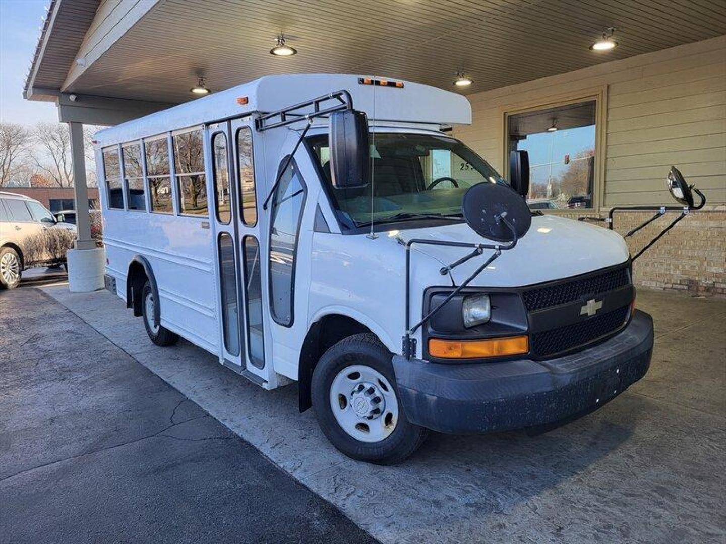 2007 White Chevrolet Express Work Van Cutaway (1GBHG31VX71) , Automatic transmission, located at 25355 Eames Street, Channahon, IL, 60410, (815) 467-1807, 41.429108, -88.228432 - ** COLLINS 15 PASSENGER BUS, ONLY 58,000 MILES. **If you're ready for a different, no hassle and pleasant car buying experience, then give us a chance! We're breaking the standard Car Sales mold and making one of our very own you'll be sure to appreciate! So, why buy from Crase Auto Connection? Here - Photo#0