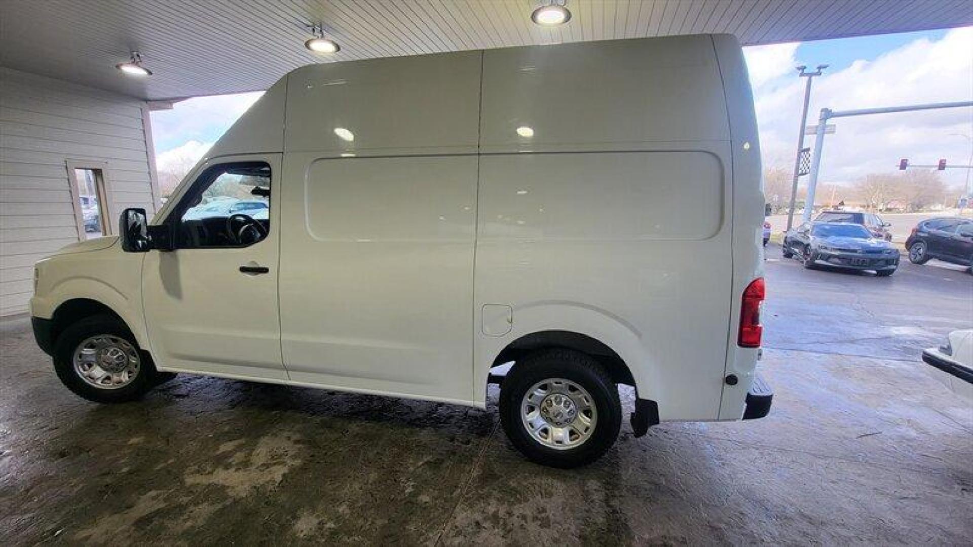 2016 Glacier White Nissan NV SV High Roof (1N6AF0LY2GN) with an 5.6L V8 317hp 385ft. lbs. engine, Automatic transmission, located at 25355 Eames Street, Channahon, IL, 60410, (815) 467-1807, 41.429108, -88.228432 - Photo#10