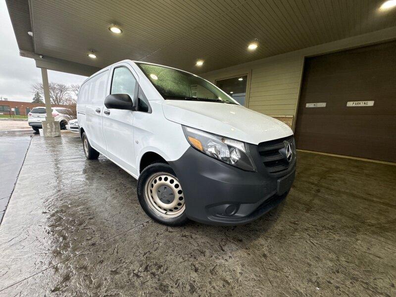 photo of 2017 Mercedes-Benz Metris Worker Cargo Van