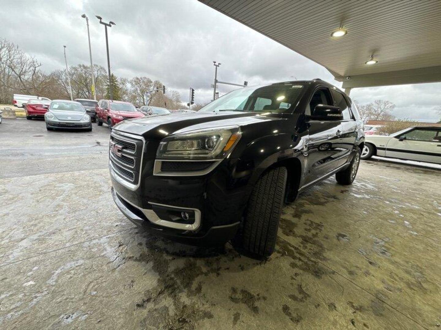 2017 Ebony Twilight Metallic GMC Acadia Limited Limited (1GKKVSKD6HJ) with an 3.6L V6 281hp 266ft. lbs. engine, Automatic transmission, located at 25355 Eames Street, Channahon, IL, 60410, (815) 467-1807, 41.429108, -88.228432 - Hey there, car enthusiasts! We have a sweet ride for you - a 2017 GMC Acadia Limited. This bad boy is powered by a 3.6L V6 281hp 266ft. lbs. engine that'll make you feel like you're driving a sports car. With less than 51,000 miles on the odometer, this baby has been averaging less than 7,000 miles - Photo#8