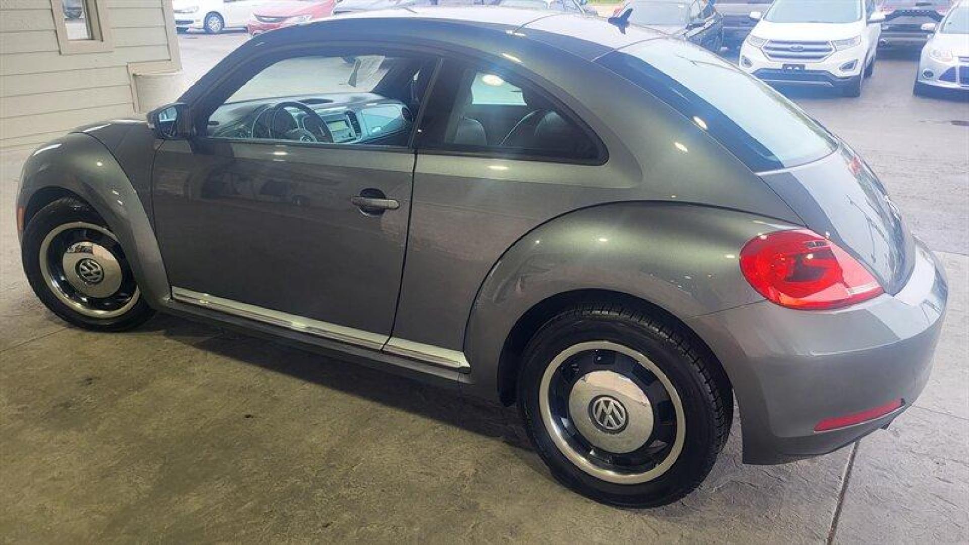 2012 Platinum Gray Metallic Volkswagen Beetle-Classic 2.5L (3VWJP7AT3CM) with an 2.5L I5 170hp 177ft. lbs. PZEV engine, Automatic transmission, located at 25355 Eames Street, Channahon, IL, 60410, (815) 467-1807, 41.429108, -88.228432 - Looking for a fun and stylish ride that's also fuel-efficient? Look no further than the 2012 Volkswagen Beetle-Classic 2.5L PZEV! With just under 96,000 miles on the odometer and an average of less than 8,000 miles driven per year, this car has plenty of life left in it. And with a fuel economy rati - Photo#9