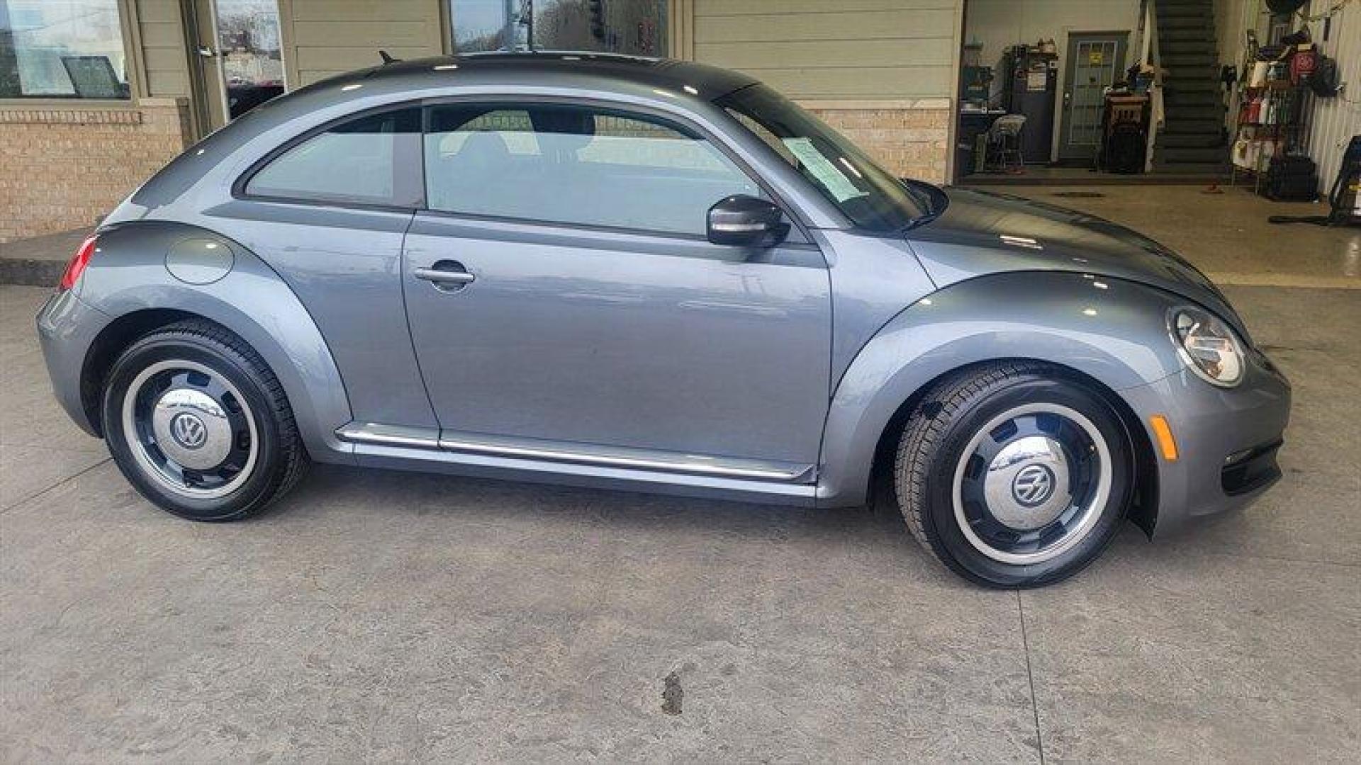 2012 Platinum Gray Metallic Volkswagen Beetle-Classic 2.5L (3VWJP7AT3CM) with an 2.5L I5 170hp 177ft. lbs. PZEV engine, Automatic transmission, located at 25355 Eames Street, Channahon, IL, 60410, (815) 467-1807, 41.429108, -88.228432 - Looking for a fun and stylish ride that's also fuel-efficient? Look no further than the 2012 Volkswagen Beetle-Classic 2.5L PZEV! With just under 96,000 miles on the odometer and an average of less than 8,000 miles driven per year, this car has plenty of life left in it. And with a fuel economy rati - Photo#2