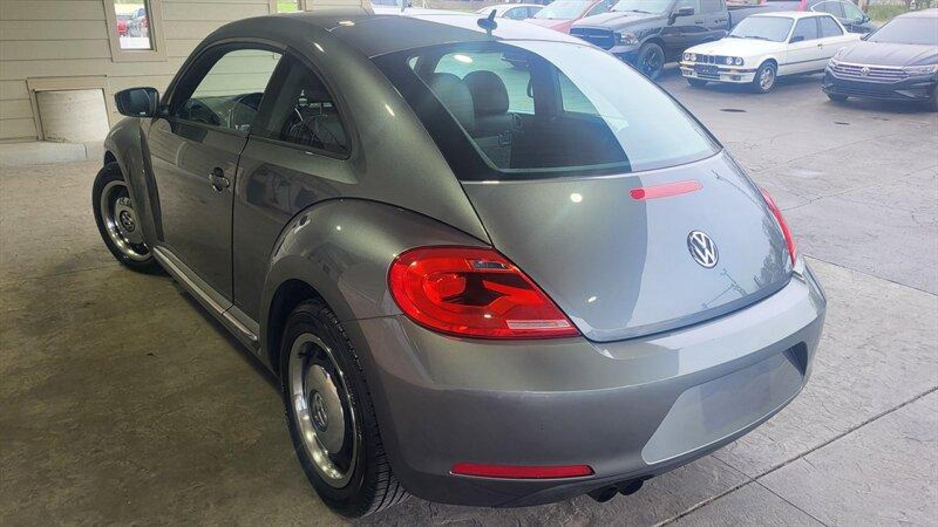 2012 Platinum Gray Metallic Volkswagen Beetle-Classic 2.5L (3VWJP7AT3CM) with an 2.5L I5 170hp 177ft. lbs. PZEV engine, Automatic transmission, located at 25355 Eames Street, Channahon, IL, 60410, (815) 467-1807, 41.429108, -88.228432 - Looking for a fun and stylish ride that's also fuel-efficient? Look no further than the 2012 Volkswagen Beetle-Classic 2.5L PZEV! With just under 96,000 miles on the odometer and an average of less than 8,000 miles driven per year, this car has plenty of life left in it. And with a fuel economy rati - Photo#8