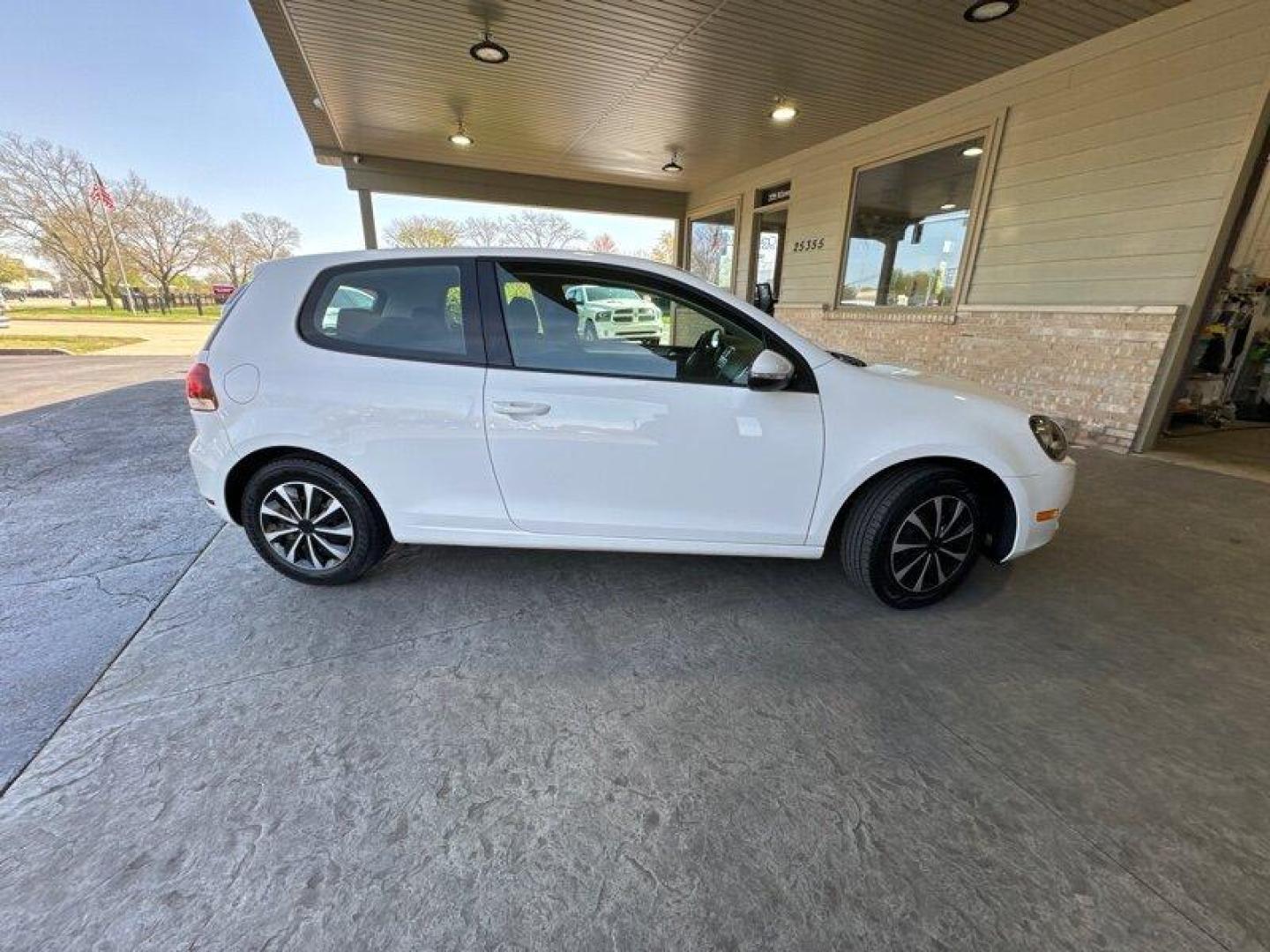 2011 Candy White Volkswagen Golf 2.5L (WVWBA7AJ8BW) with an 2.5L I5 170hp 177ft. lbs. engine, TipTronic transmission, located at 25355 Eames Street, Channahon, IL, 60410, (815) 467-1807, 41.429108, -88.228432 - Looking for a hot hatch with style, power, and great gas mileage? Look no further than the 2011 Volkswagen Golf 2.5L! This baby is powered by a 2.5L I5 engine that delivers a snappy 170 horsepower and 177 foot-pounds of torque. That means you'll get the performance you crave without sacrificing fuel - Photo#1