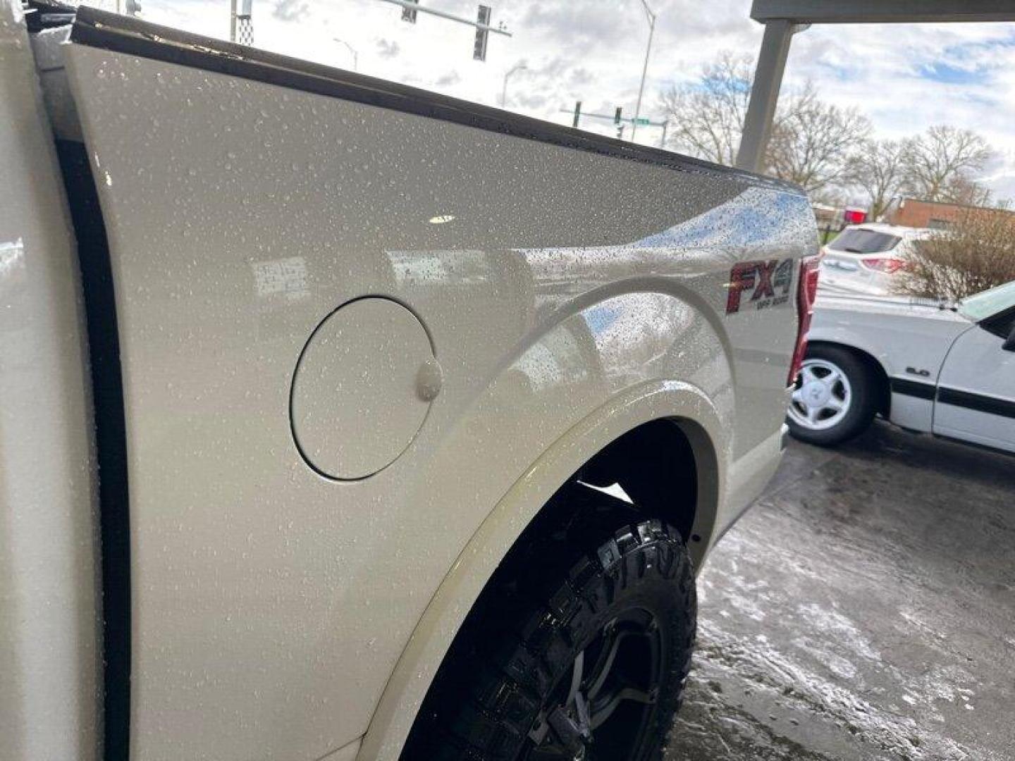 2019 Oxford White Ford F-150 XLT (1FTEW1E46KK) with an EcoBoost 3.5L Twin Turbo V6 375hp 470ft. lbs. engine, Automatic transmission, located at 25355 Eames Street, Channahon, IL, 60410, (815) 467-1807, 41.429108, -88.228432 - Photo#10