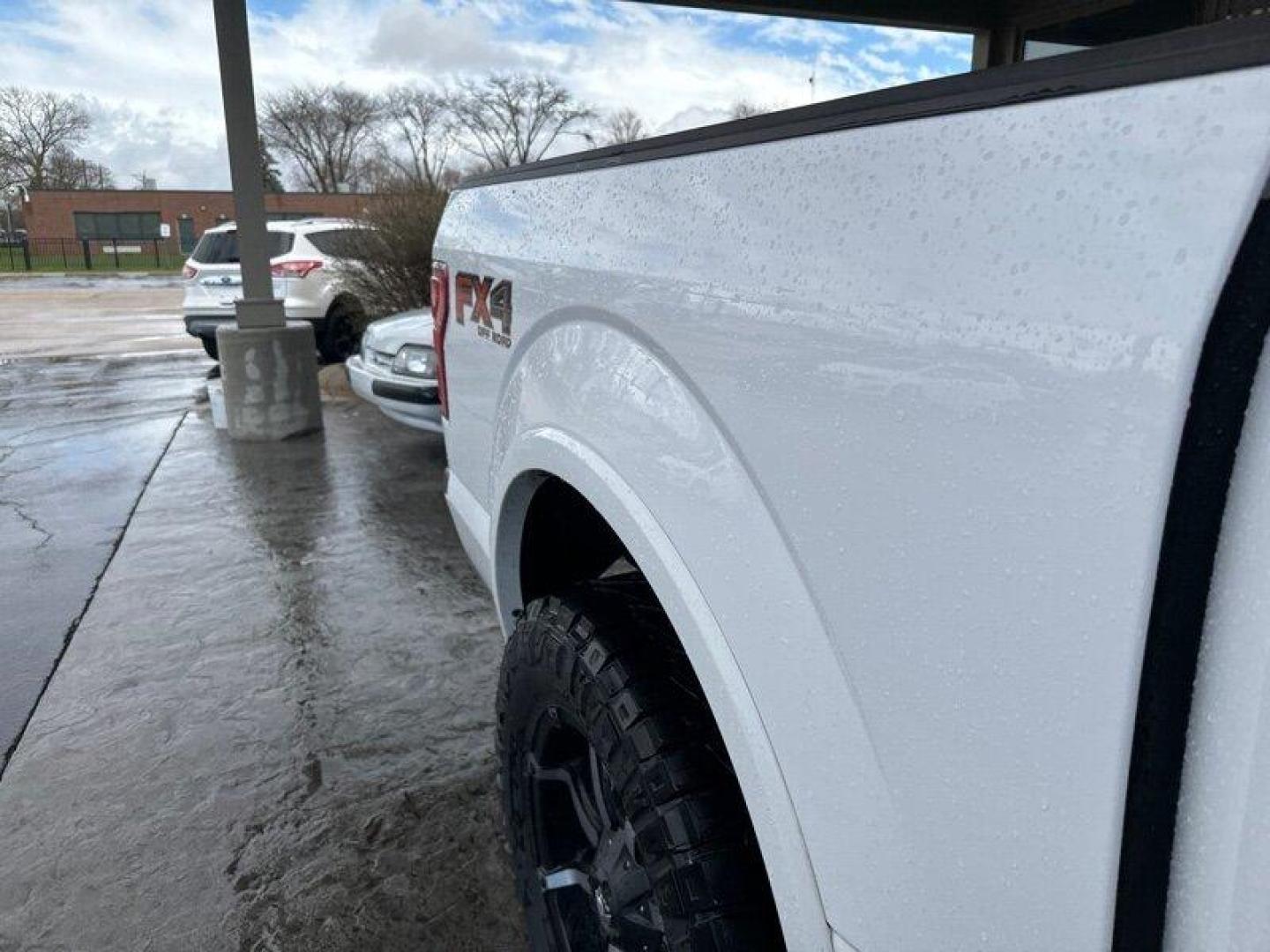 2019 Oxford White Ford F-150 XLT (1FTEW1E46KK) with an EcoBoost 3.5L Twin Turbo V6 375hp 470ft. lbs. engine, Automatic transmission, located at 25355 Eames Street, Channahon, IL, 60410, (815) 467-1807, 41.429108, -88.228432 - Photo#12