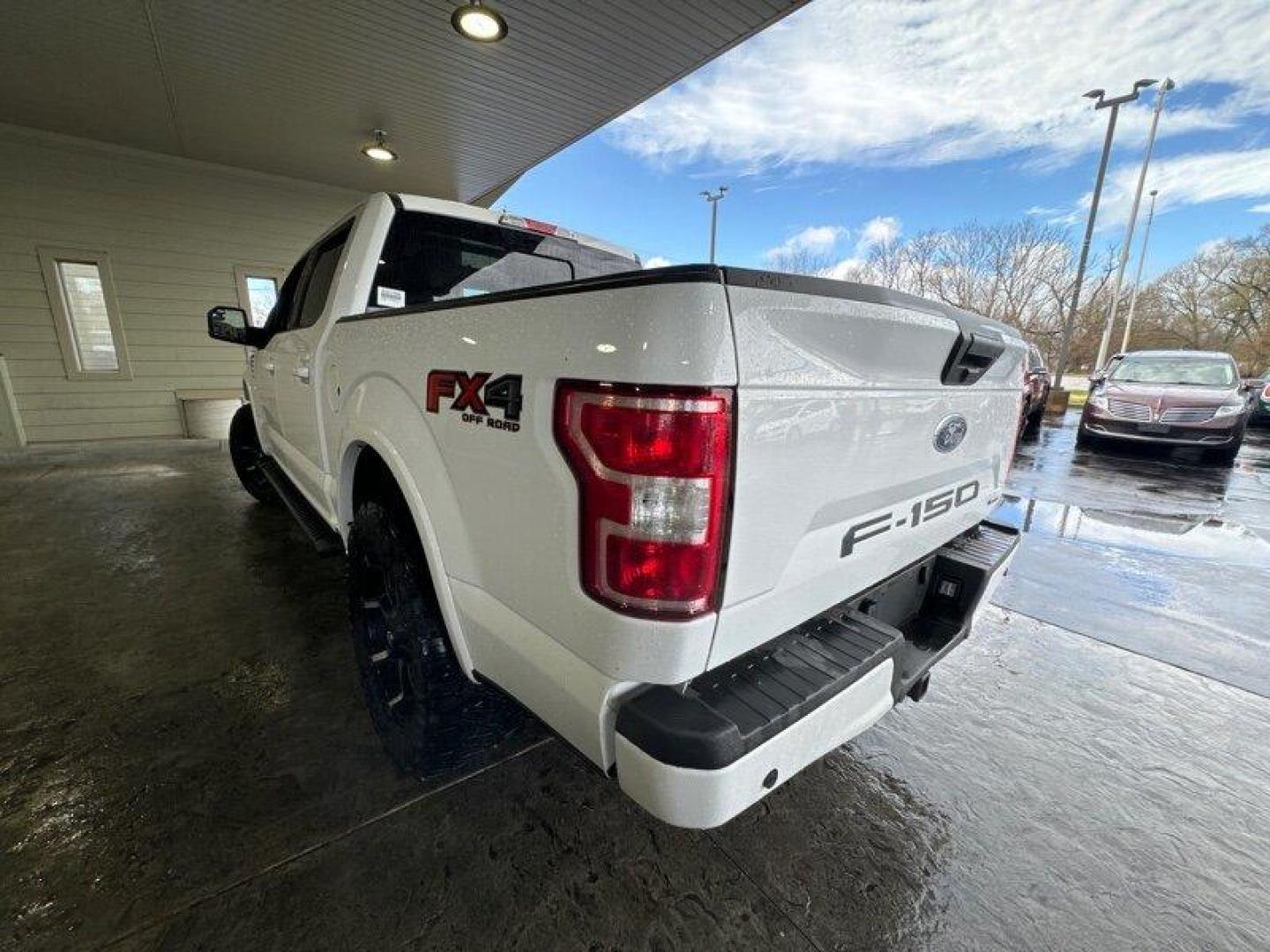 2019 Oxford White Ford F-150 XLT (1FTEW1E46KK) with an EcoBoost 3.5L Twin Turbo V6 375hp 470ft. lbs. engine, Automatic transmission, located at 25355 Eames Street, Channahon, IL, 60410, (815) 467-1807, 41.429108, -88.228432 - Photo#5