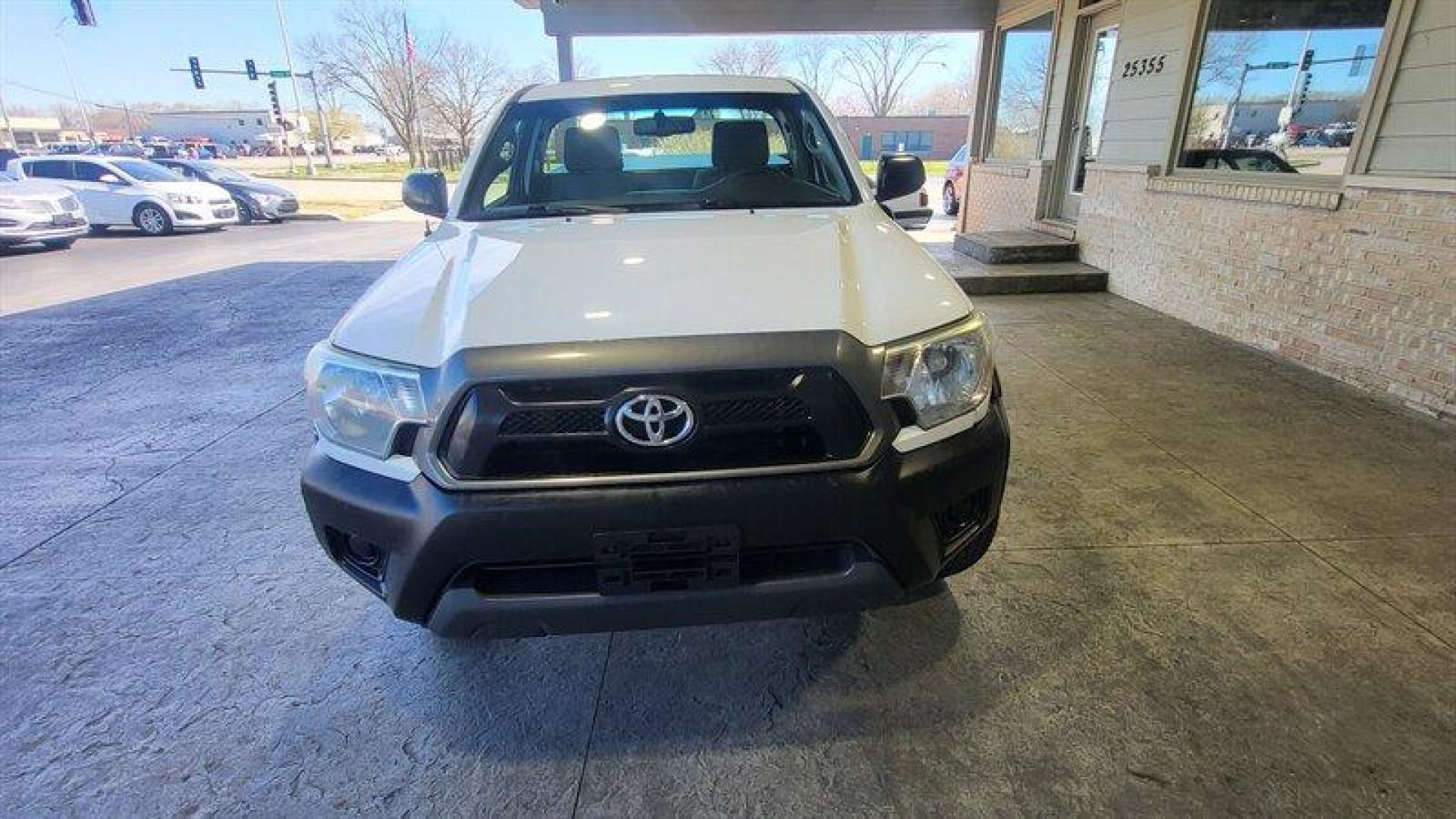 2012 Super White Toyota Tacoma (5TFPX4EN7CX) with an 2.7L I4 159hp 180ft. lbs. engine, Automatic transmission, located at 25355 Eames Street, Channahon, IL, 60410, (815) 467-1807, 41.429108, -88.228432 - Photo#9