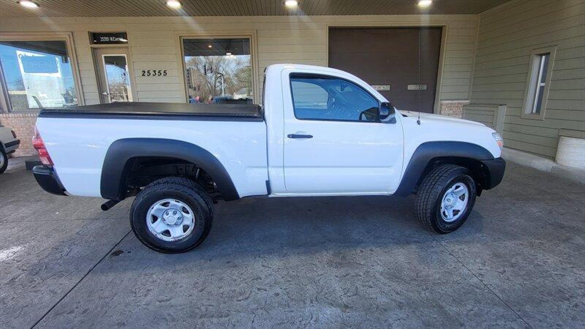 2012 Super White Toyota Tacoma (5TFPX4EN7CX) with an 2.7L I4 159hp 180ft. lbs. engine, Automatic transmission, located at 25355 Eames Street, Channahon, IL, 60410, (815) 467-1807, 41.429108, -88.228432 - Photo#1