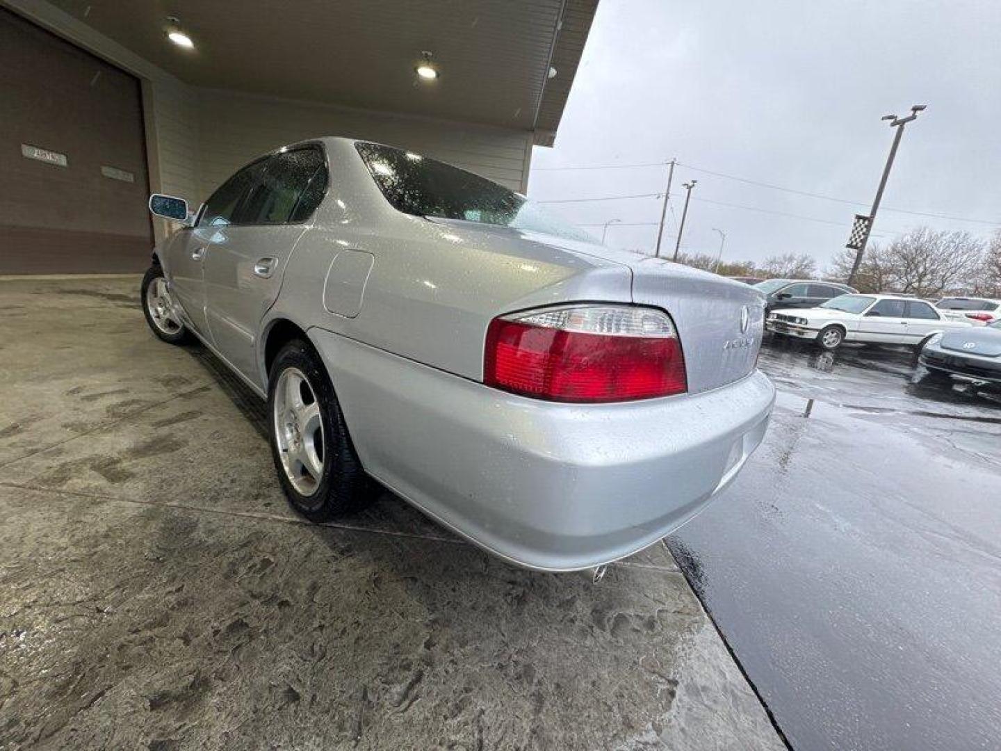 2003 Satin Silver Metallic Acura TL 3.2 (19UUA56643A) with an 3L NA V6 single overhead cam (SOHC) 24V engine, Automatic transmission, located at 25355 Eames Street, Channahon, IL, 60410, (815) 467-1807, 41.429108, -88.228432 - Introducing the impressive 2003 Acura TL 3.2! This incredible sedan boasts a powerful 3L NA V6 single overhead cam (SOHC) 24V engine that delivers a smooth and reliable ride every time. With less than 143,000 miles on the odometer, this beauty has seen less than 7,000 miles a year, making it the per - Photo#4