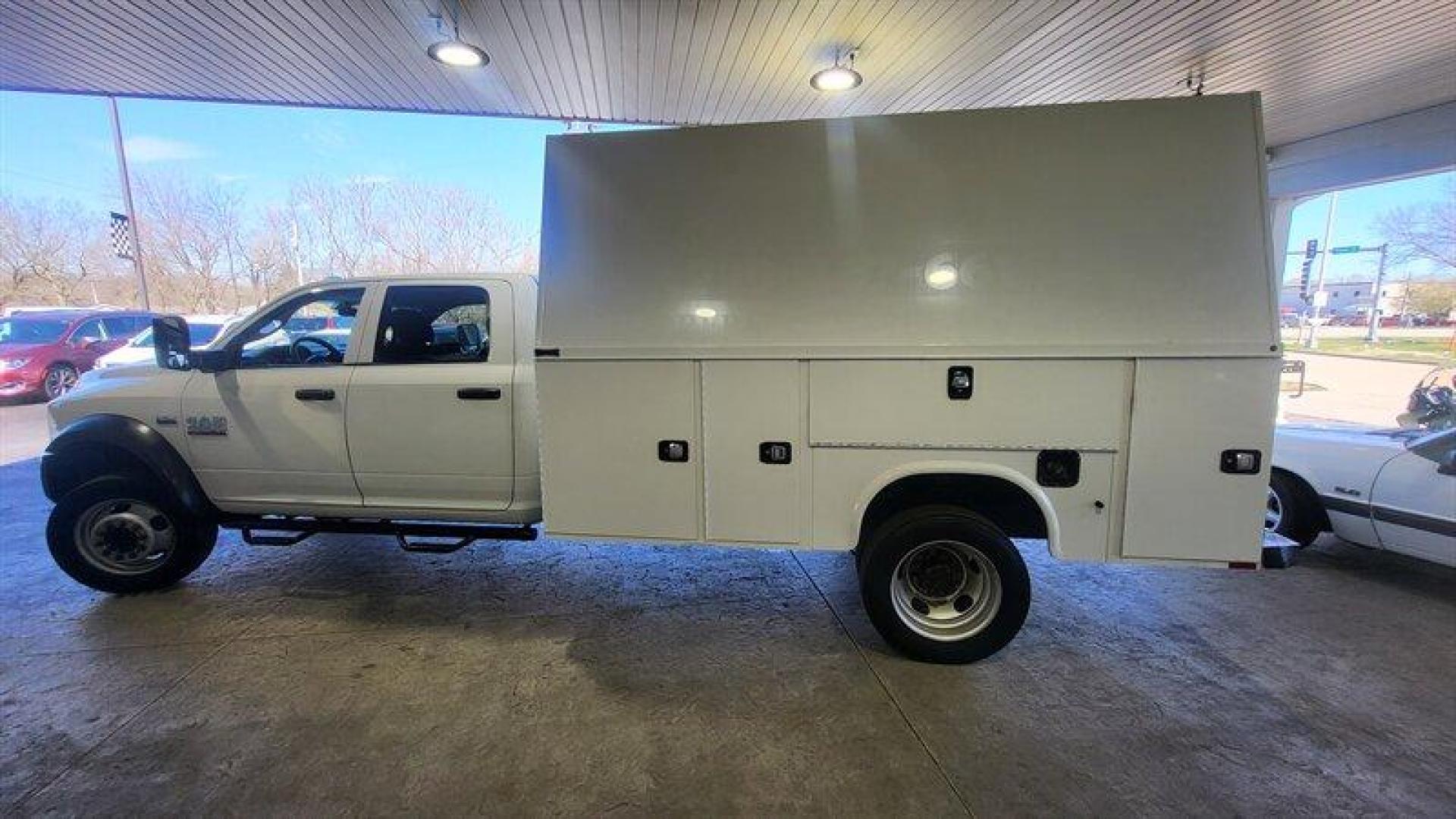 2016 White RAM 4500 SLT (3C7WRLFJ8GG) with an 6.4 engine, Automatic transmission, located at 25355 Eames Street, Channahon, IL, 60410, (815) 467-1807, 41.429108, -88.228432 - ** RUST FREE FLORIDA TRUCK WITH A 11 FOOT KNAPHEIDE ENCLOSED UTILITY BODY. 74 IN TALL, 90 IN WIDE, 54 IN WIDE ON THE FLOOR. ** Introducing a 2016 RAM 4500 that is powered by a 6.4 engine, which delivers an impressive performance. This truck has a white exterior and is in excellent overall condition - Photo#9