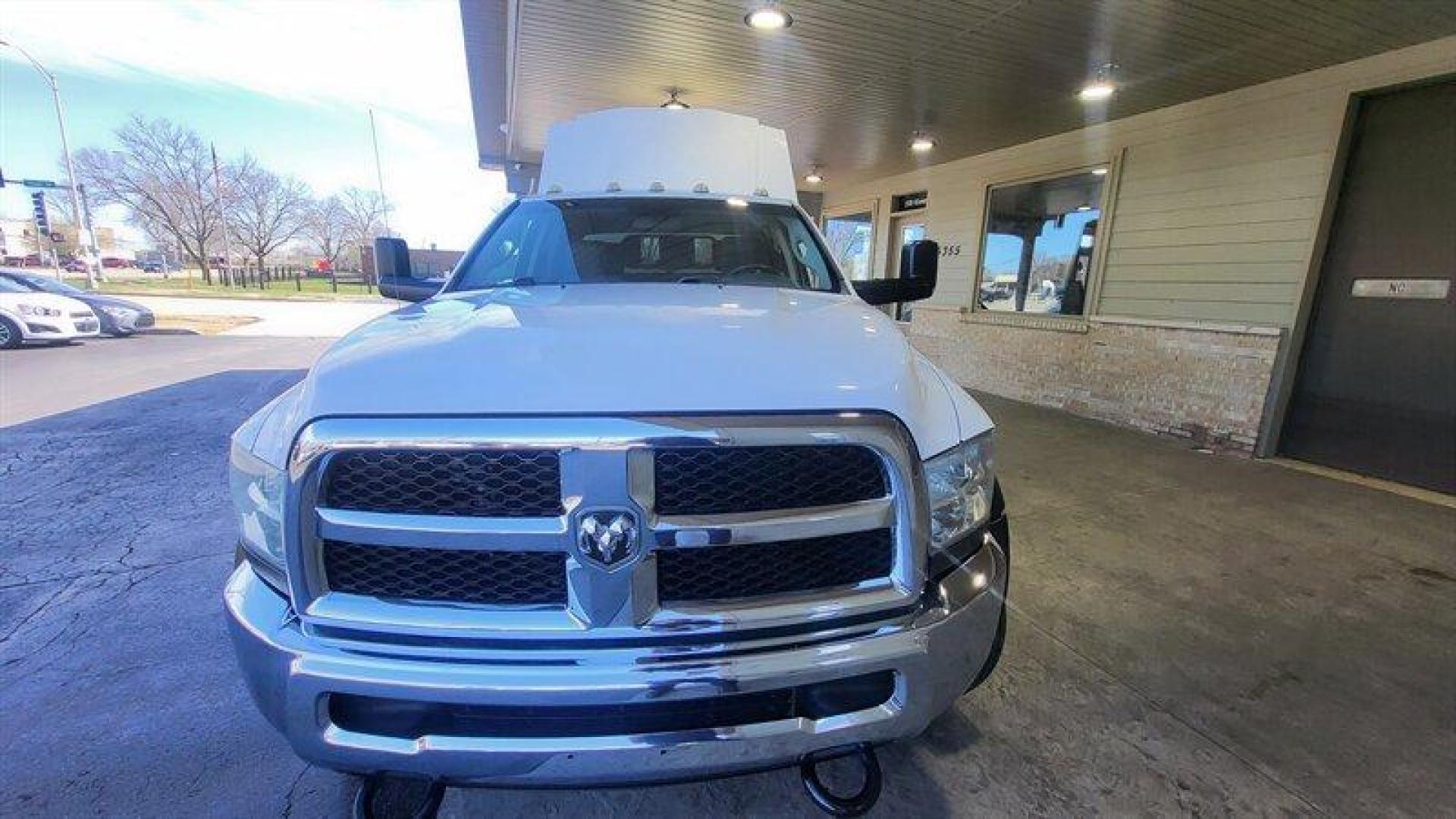 2016 White RAM 4500 SLT (3C7WRLFJ8GG) with an 6.4 engine, Automatic transmission, located at 25355 Eames Street, Channahon, IL, 60410, (815) 467-1807, 41.429108, -88.228432 - ** RUST FREE FLORIDA TRUCK WITH A 11 FOOT KNAPHEIDE ENCLOSED UTILITY BODY. 74 IN TALL, 90 IN WIDE, 54 IN WIDE ON THE FLOOR. ** Introducing a 2016 RAM 4500 that is powered by a 6.4 engine, which delivers an impressive performance. This truck has a white exterior and is in excellent overall condition - Photo#13