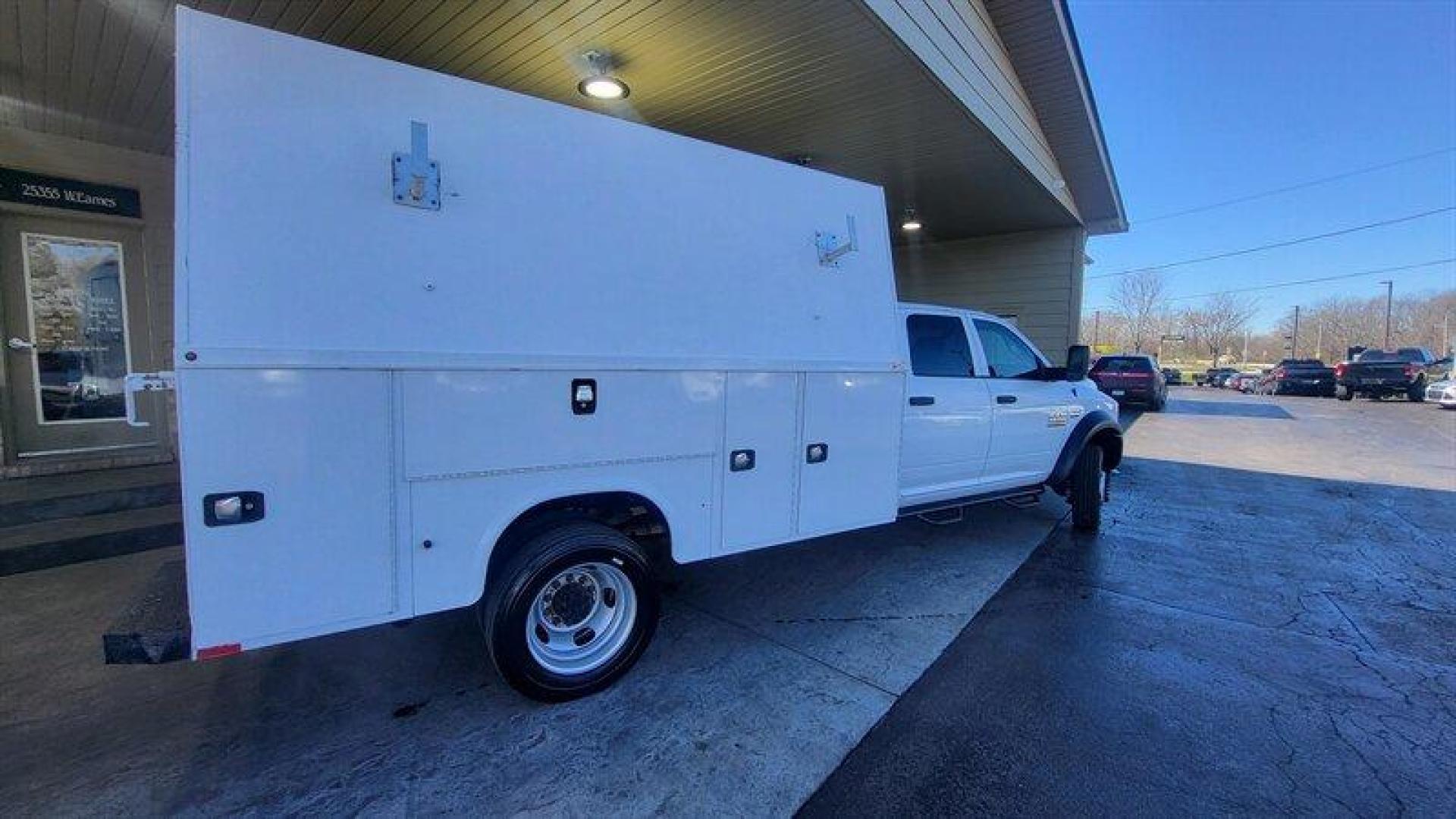 2016 White RAM 4500 SLT (3C7WRLFJ8GG) with an 6.4 engine, Automatic transmission, located at 25355 Eames Street, Channahon, IL, 60410, (815) 467-1807, 41.429108, -88.228432 - ** RUST FREE FLORIDA TRUCK WITH A 11 FOOT KNAPHEIDE ENCLOSED UTILITY BODY. 74 IN TALL, 90 IN WIDE, 54 IN WIDE ON THE FLOOR. ** Introducing a 2016 RAM 4500 that is powered by a 6.4 engine, which delivers an impressive performance. This truck has a white exterior and is in excellent overall condition - Photo#4