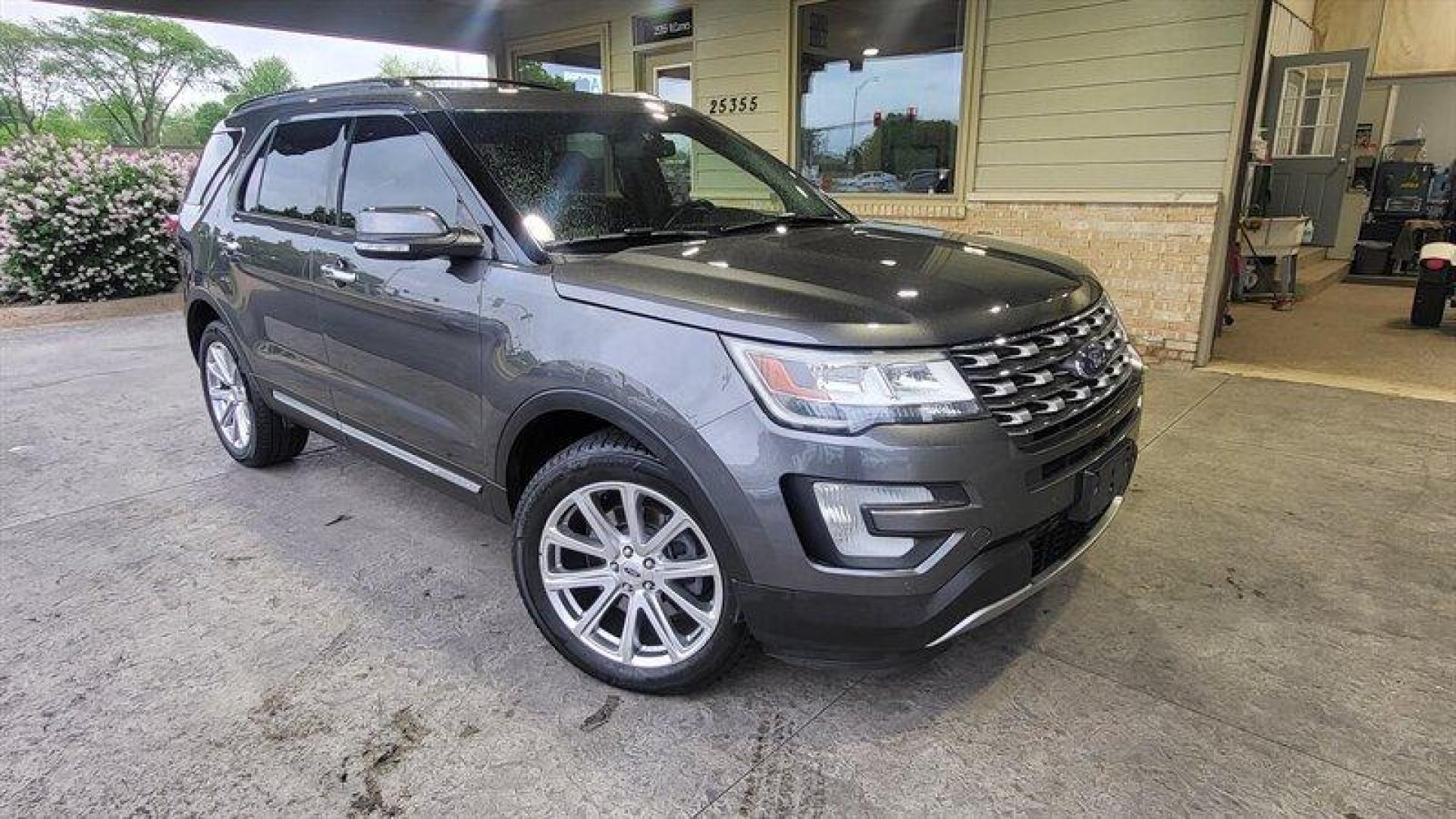 2016 Guard Ford Explorer Limited (1FM5K8F89GG) with an 3.5L V6 290hp 255ft. lbs. engine, Automatic transmission, located at 25355 Eames Street, Channahon, IL, 60410, (815) 467-1807, 41.429108, -88.228432 - Photo#0