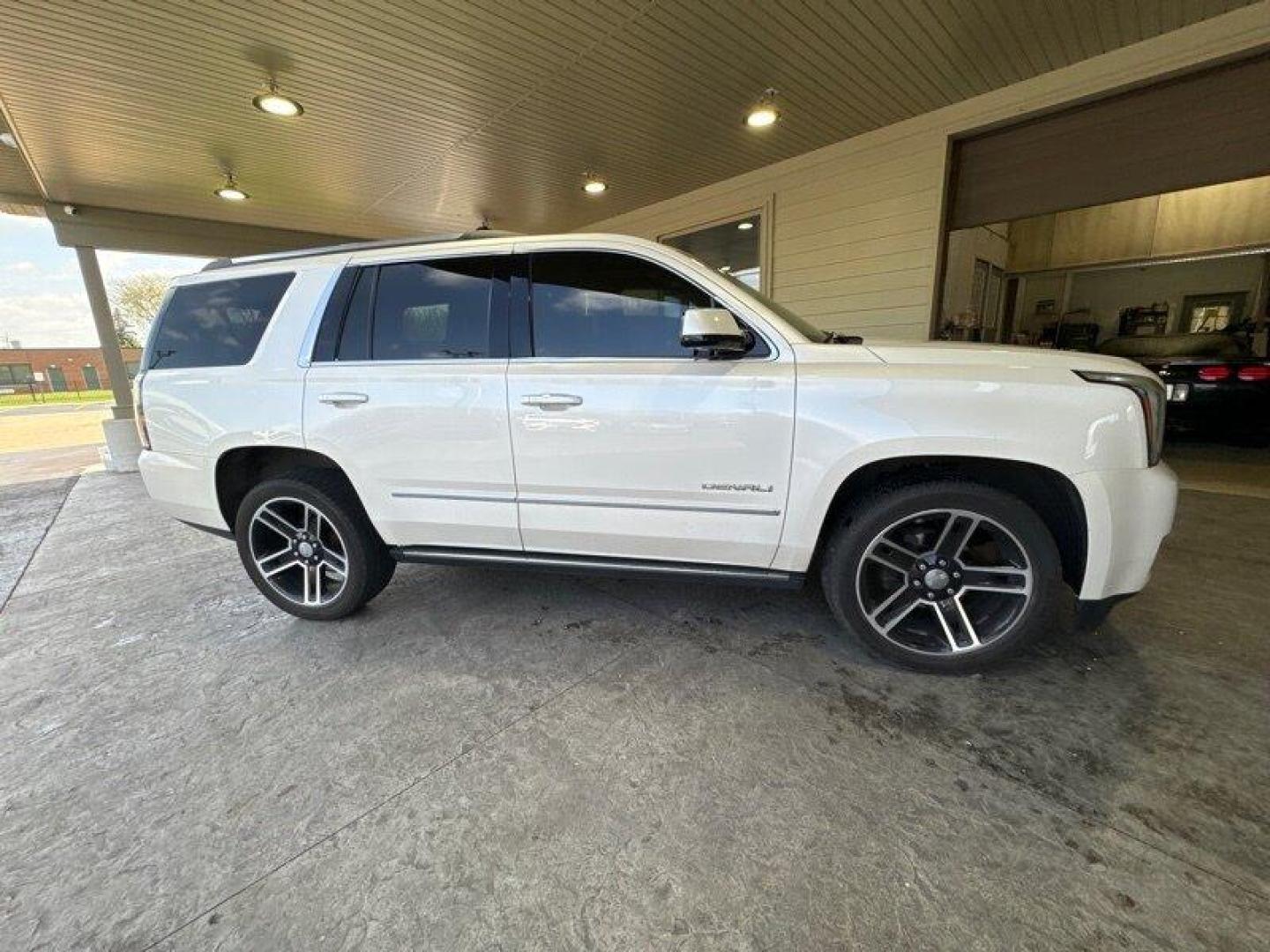 2015 Summit White GMC Yukon Denali (1GKS2CKJ8FR) with an EcoTec3 6.2L V8 420hp 460ft. lbs. engine, Automatic transmission, located at 25355 Eames Street, Channahon, IL, 60410, (815) 467-1807, 41.429108, -88.228432 - Photo#1