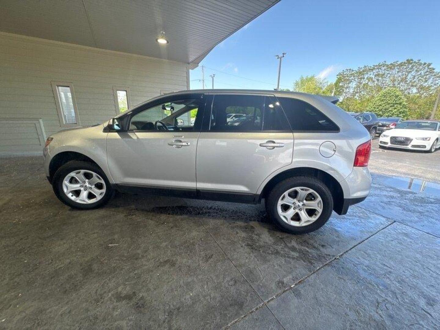 2013 Ingot Silver Metallic Ford Edge SEL (2FMDK4JC5DB) with an 3.5 engine, Automatic transmission, located at 25355 Eames Street, Channahon, IL, 60410, (815) 467-1807, 41.429108, -88.228432 - Looking for a car that's more fun than a clown car but won't break the bank? Then, let me introduce you to the 2013 Ford Edge SEL! This baby is powered by a 3.5 engine that will make you feel like you're driving a race car on the highway, but without the speeding tickets (unless you're really into t - Photo#6