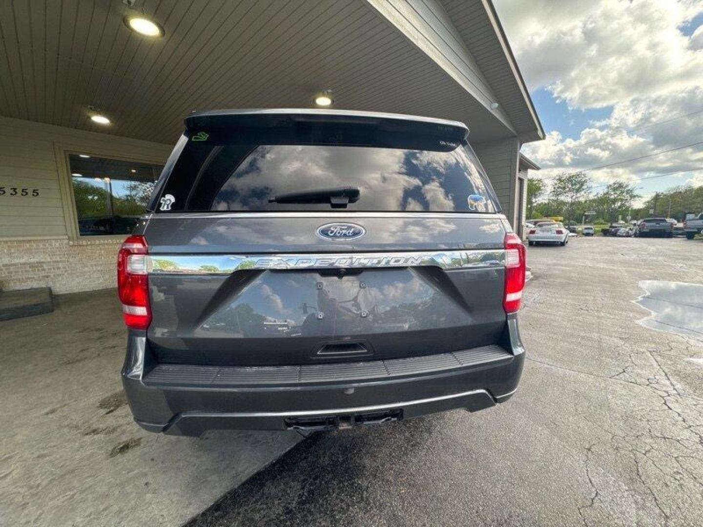 2021 Magnetic Ford Expedition XL (1FMJU1GT1ME) with an EcoBoost 3.5L Twin Turbo V6 375hp 470ft. lbs. engine, Automatic transmission, located at 25355 Eames Street, Channahon, IL, 60410, (815) 467-1807, 41.429108, -88.228432 - Photo#3