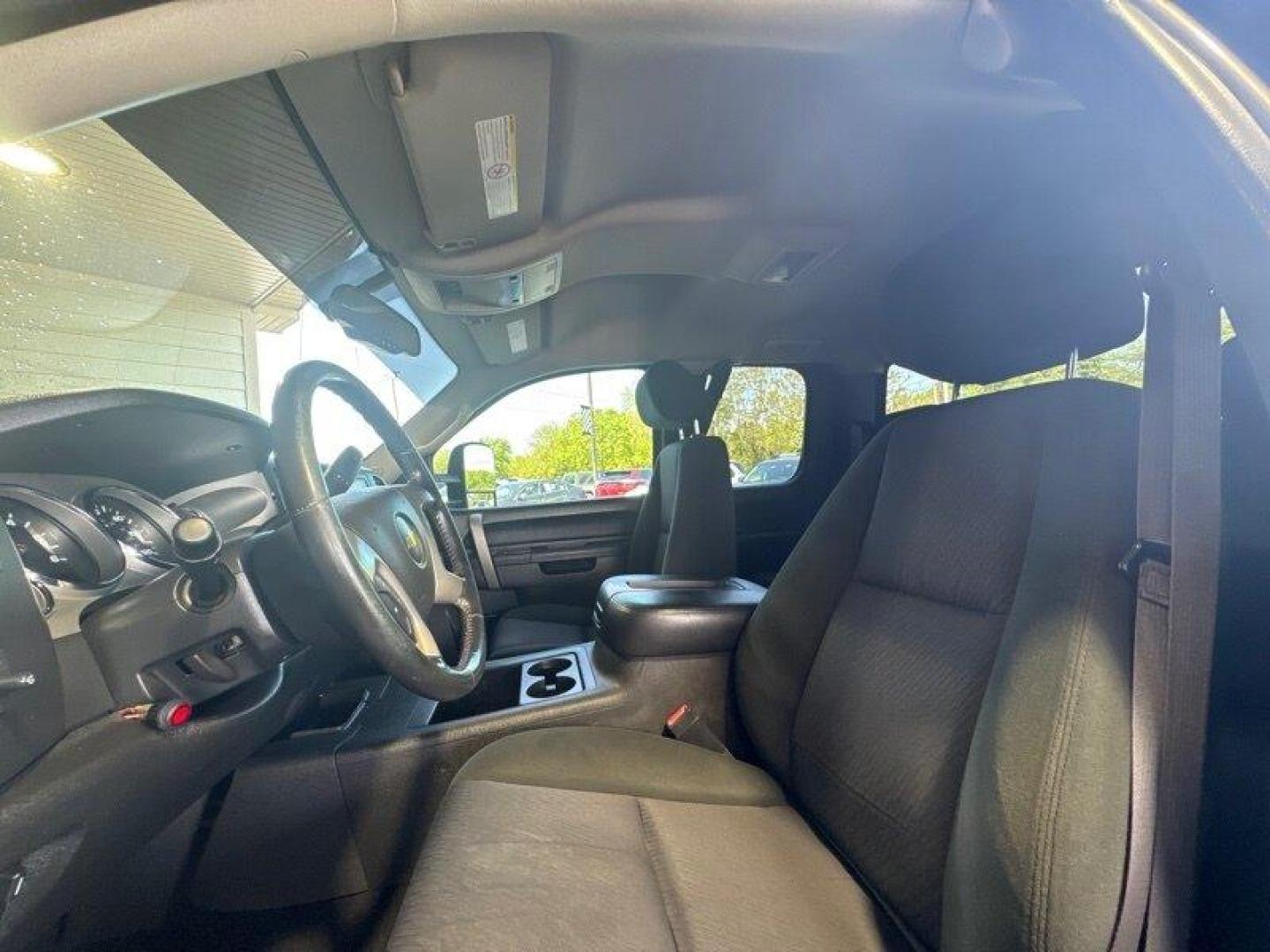 2013 Graystone Metallic Chevrolet Silverado 2500 LT (1GC2KXCG2DZ) with an 6.0L V8 360hp 380ft. lbs. engine, Automatic transmission, located at 25355 Eames Street, Channahon, IL, 60410, (815) 467-1807, 41.429108, -88.228432 - Photo#14