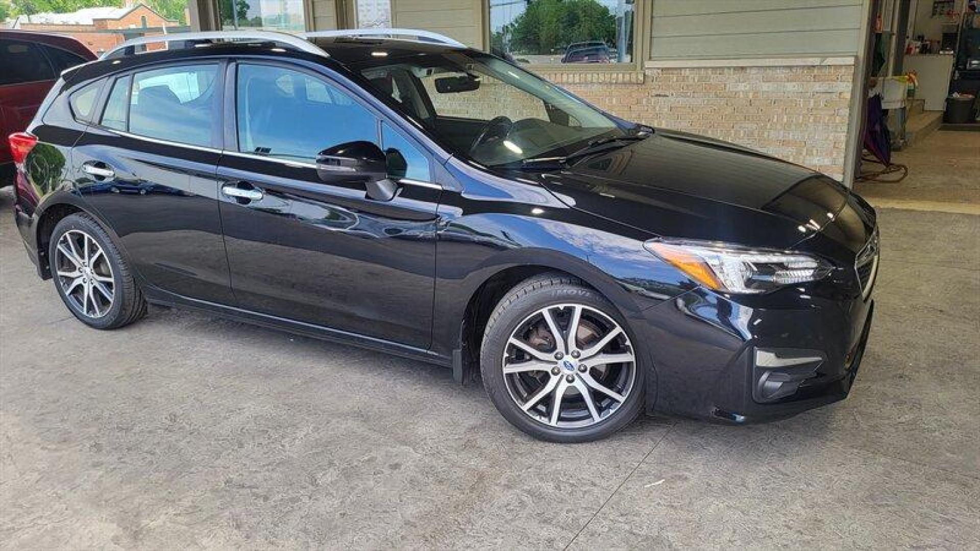 2017 Crystal Black Silica Subaru Impreza 2.0i Limited (4S3GTAU63H3) with an 2.0L H4 152hp 145ft. lbs. engine, Automatic transmission, located at 25355 Eames Street, Channahon, IL, 60410, (815) 467-1807, 41.429108, -88.228432 - Photo#0