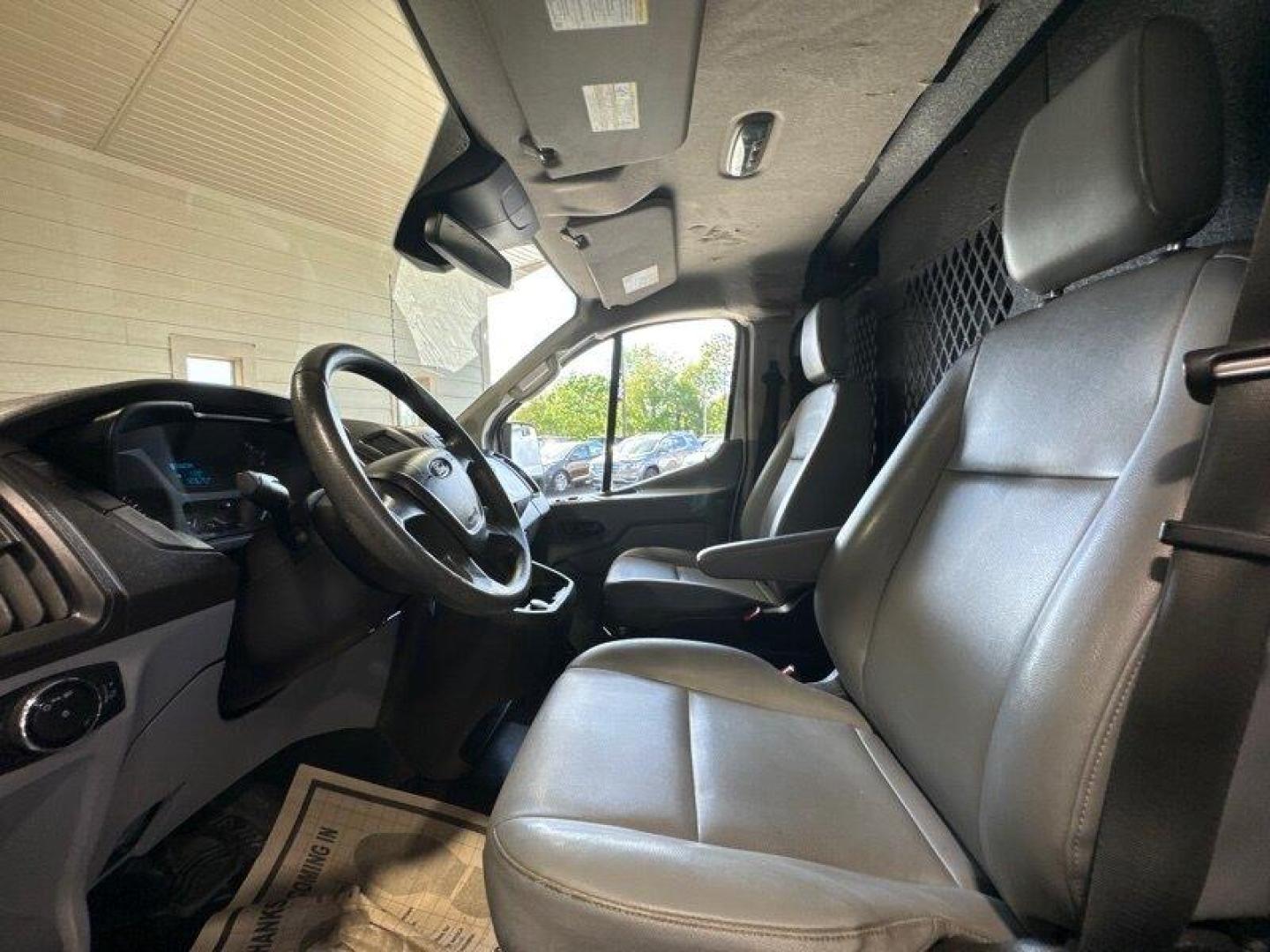 2017 Oxford White Ford Transit (1FTYR1ZM6HK) with an 3.7L V6 275hp 260ft. lbs. engine, Automatic transmission, located at 25355 Eames Street, Channahon, IL, 60410, (815) 467-1807, 41.429108, -88.228432 - The 2017 Ford Transit 250 is a reliable and practical cargo van that boasts a powerful 3.7L V6 engine, capable of generating 275 horsepower and 260 ft. lbs. of torque. This vehicle is in excellent overall condition, with a clean and well-maintained interior and exterior. The exterior of the van is - Photo#9