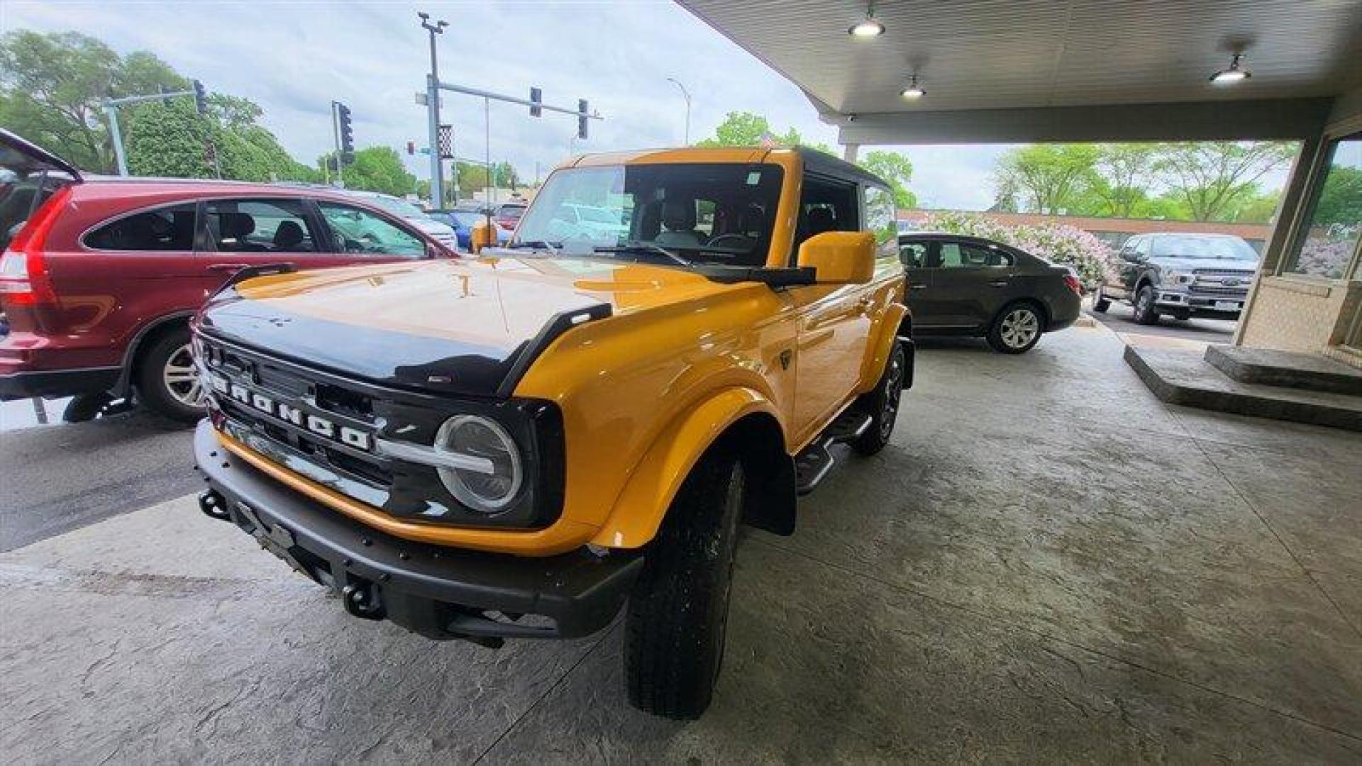 2021 Cyber Orange Metallic Tri-Coat Ford Bronco Outer Banks (1FMDE5CH5ML) with an EcoBoost 2.3L Turbo I4 275hp 315ft. lbs. engine, Automatic transmission, located at 25355 Eames Street, Channahon, IL, 60410, (815) 467-1807, 41.429108, -88.228432 - Photo#9