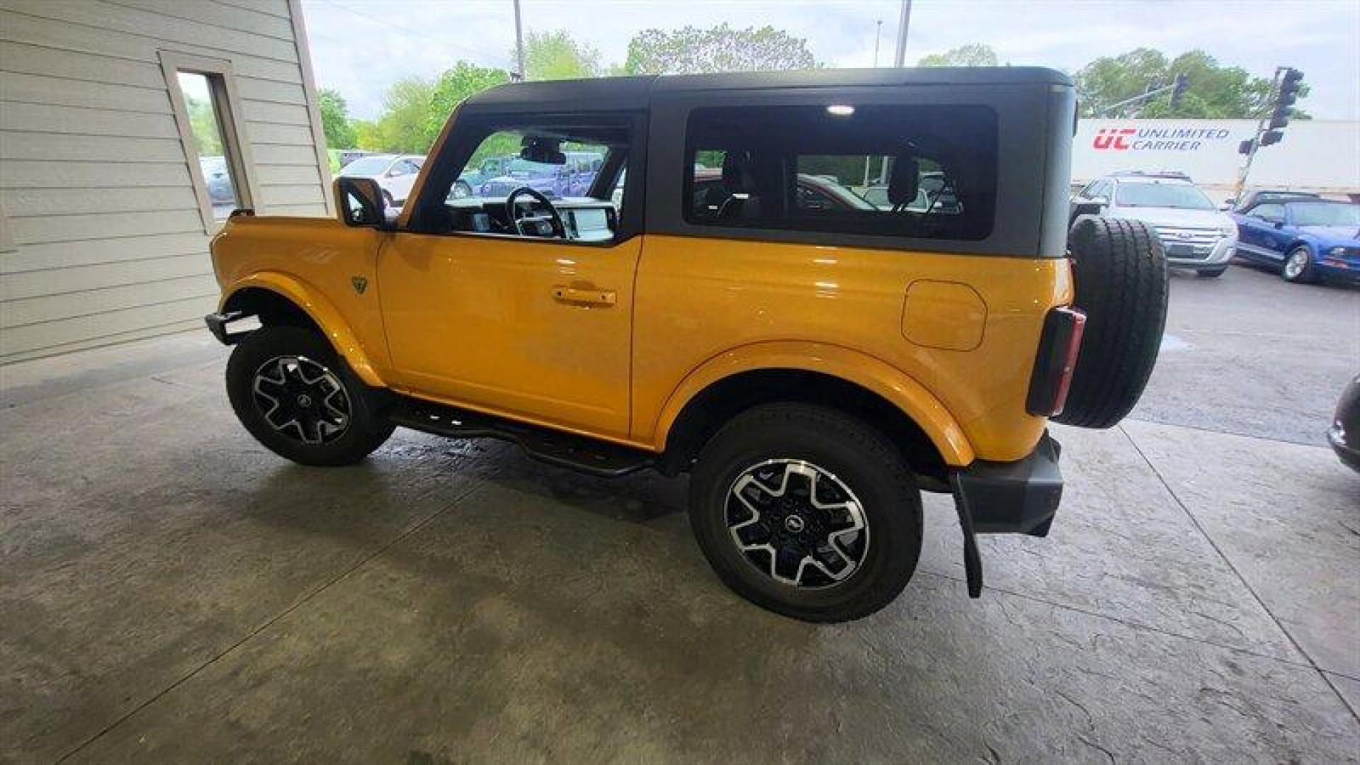 2021 Cyber Orange Metallic Tri-Coat Ford Bronco Outer Banks (1FMDE5CH5ML) with an EcoBoost 2.3L Turbo I4 275hp 315ft. lbs. engine, Automatic transmission, located at 25355 Eames Street, Channahon, IL, 60410, (815) 467-1807, 41.429108, -88.228432 - Photo#7