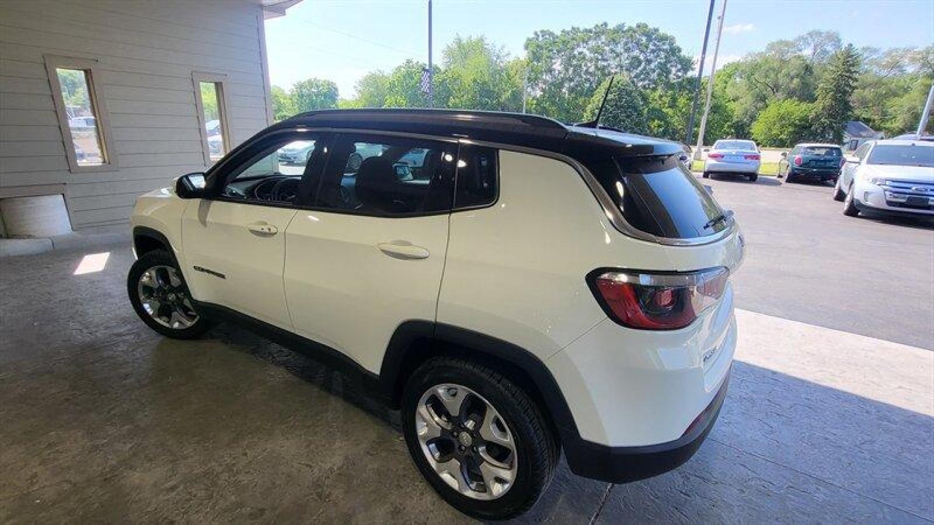 2018 White Clear Coat Jeep Compass Limited (3C4NJDCB6JT) with an Tigershark 2.4L I4 180hp 175ft. lbs. engine, Automatic transmission, located at 25355 Eames Street, Channahon, IL, 60410, (815) 467-1807, 41.429108, -88.228432 - Ladies and gents, feast your eyes on the 2018 Jeep Compass Limited! This baby is powered by a Tigershark 2.4L I4 180hp 175ft. lbs. engine that'll have you feeling like you own the road. And let's talk about those factory default features, shall we? You'll be living in the lap of luxury with the slee - Photo#10