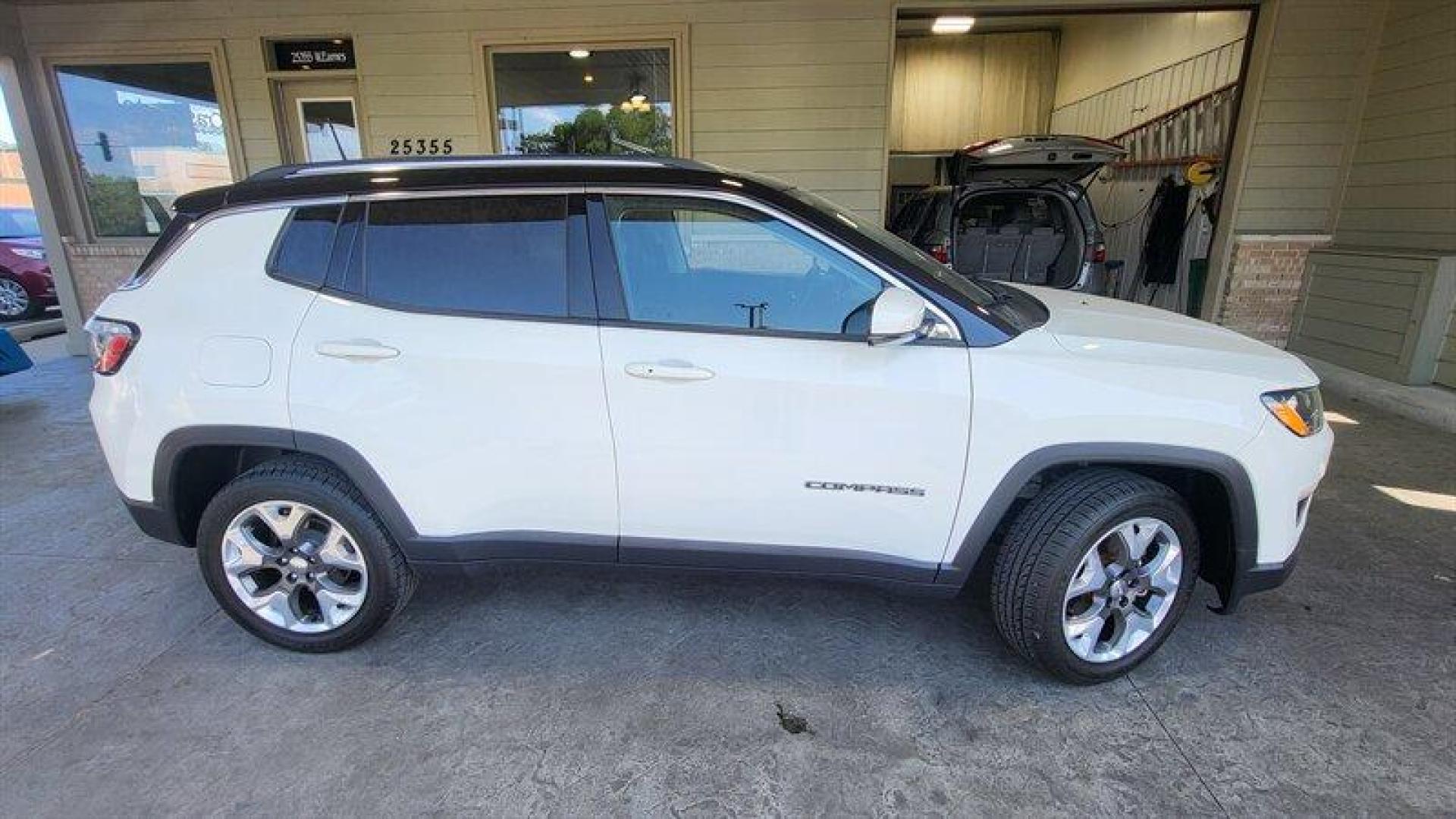 2018 White Clear Coat Jeep Compass Limited (3C4NJDCB6JT) with an Tigershark 2.4L I4 180hp 175ft. lbs. engine, Automatic transmission, located at 25355 Eames Street, Channahon, IL, 60410, (815) 467-1807, 41.429108, -88.228432 - Ladies and gents, feast your eyes on the 2018 Jeep Compass Limited! This baby is powered by a Tigershark 2.4L I4 180hp 175ft. lbs. engine that'll have you feeling like you own the road. And let's talk about those factory default features, shall we? You'll be living in the lap of luxury with the slee - Photo#4