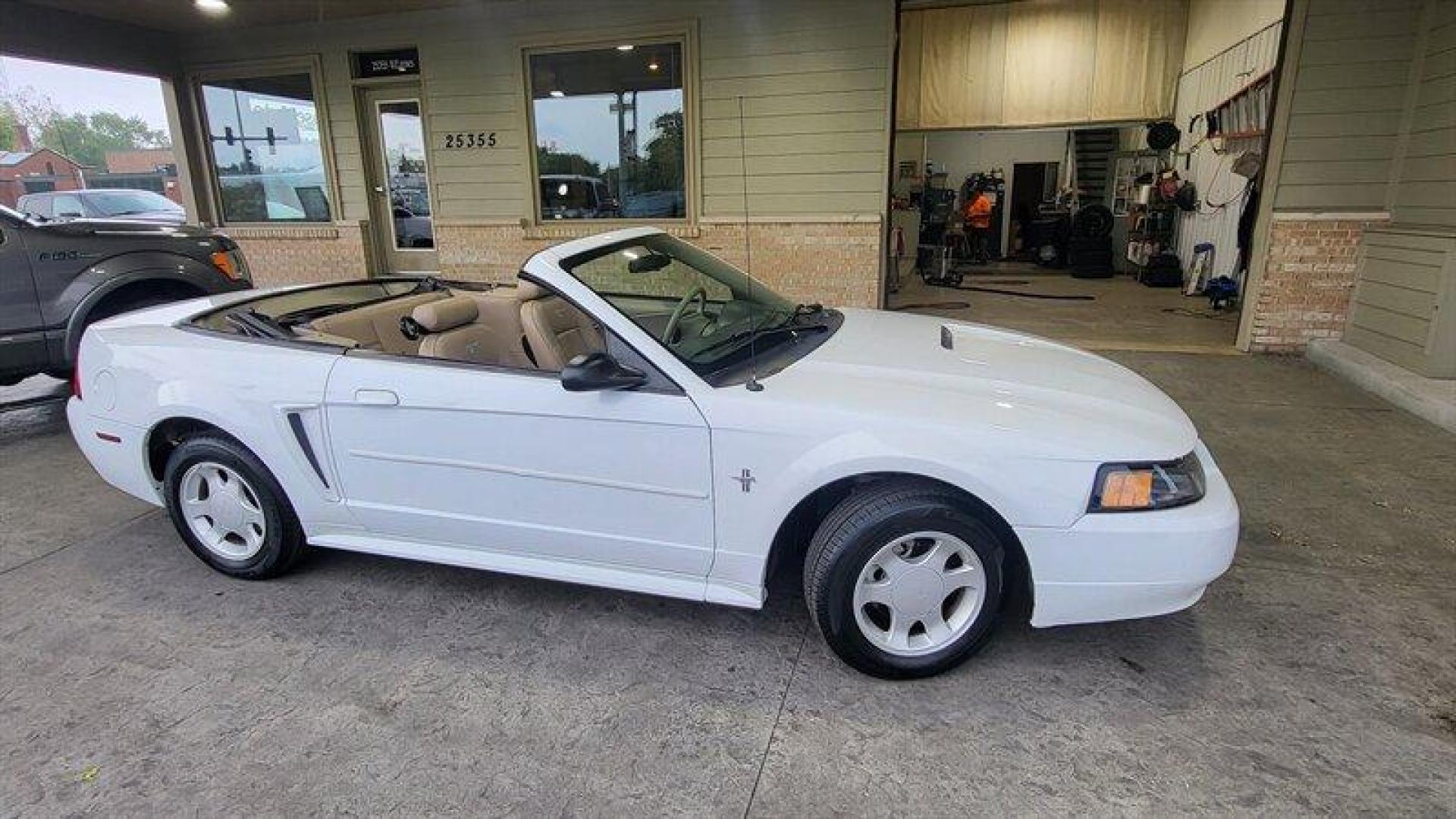 2001 Oxford White Clearcoat Ford Mustang V6 Premium (1FAFP44481F) with an 3L NA V6 overhead valves (OHV) 12V engine, Automatic transmission, located at 25355 Eames Street, Channahon, IL, 60410, (815) 467-1807, 41.429108, -88.228432 - Photo#1