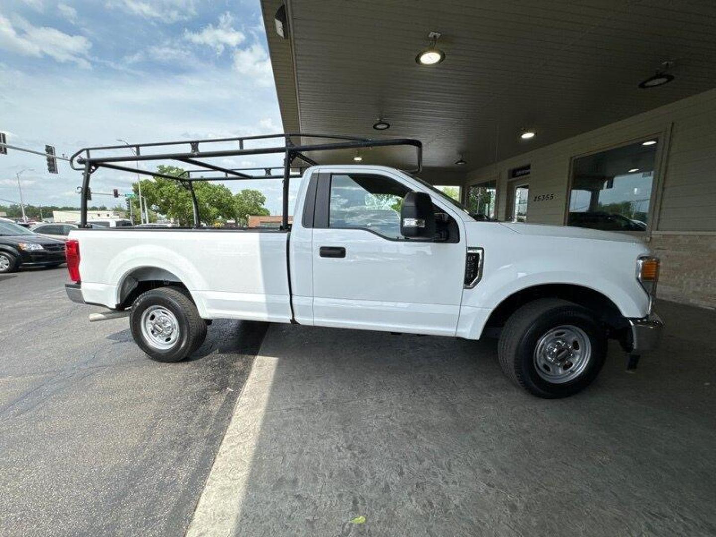 2022 Oxford White Ford F-250 XL (1FTBF2A63NE) with an 6.2L Flex Fuel V8 385hp 430ft. lbs. engine, Automatic transmission, located at 25355 Eames Street, Channahon, IL, 60410, (815) 467-1807, 41.429108, -88.228432 - Introducing the 2022 Ford F-250 Super Duty XL, a rugged and powerful pickup truck designed to tackle any job with ease. This impressive vehicle is powered by a 6.2L Flex Fuel V8 engine, delivering an impressive 385 horsepower and 430 ft. lbs. of torque. The factory default features of the 2022 For - Photo#1