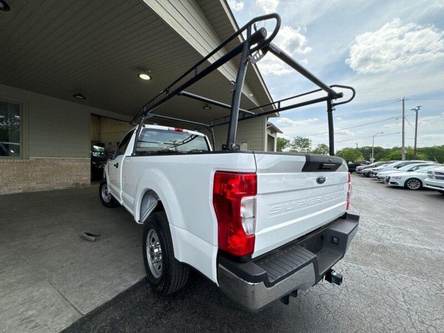 2022 Oxford White Ford F-250 XL (1FTBF2A63NE) with an 6.2L Flex Fuel V8 385hp 430ft. lbs. engine, Automatic transmission, located at 25355 Eames Street, Channahon, IL, 60410, (815) 467-1807, 41.429108, -88.228432 - Introducing the 2022 Ford F-250 Super Duty XL, a rugged and powerful pickup truck designed to tackle any job with ease. This impressive vehicle is powered by a 6.2L Flex Fuel V8 engine, delivering an impressive 385 horsepower and 430 ft. lbs. of torque. The factory default features of the 2022 For - Photo#4