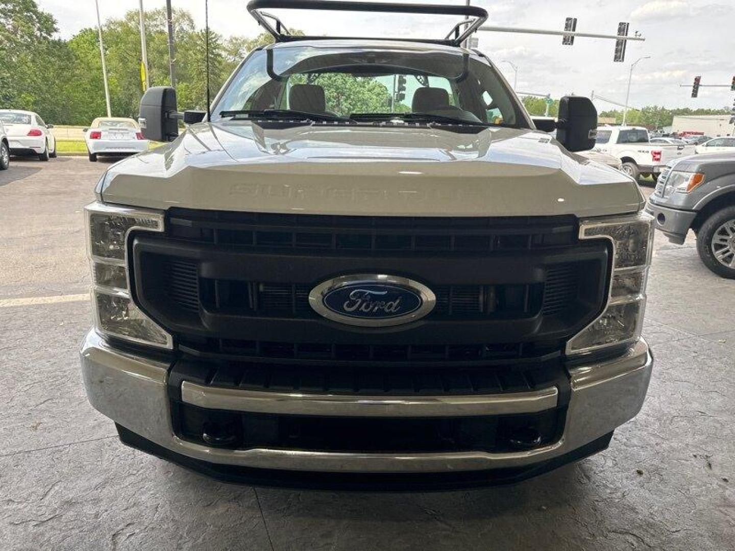 2022 Oxford White Ford F-250 XL (1FTBF2A63NE) with an 6.2L Flex Fuel V8 385hp 430ft. lbs. engine, Automatic transmission, located at 25355 Eames Street, Channahon, IL, 60410, (815) 467-1807, 41.429108, -88.228432 - Introducing the 2022 Ford F-250 Super Duty XL, a rugged and powerful pickup truck designed to tackle any job with ease. This impressive vehicle is powered by a 6.2L Flex Fuel V8 engine, delivering an impressive 385 horsepower and 430 ft. lbs. of torque. The factory default features of the 2022 For - Photo#7