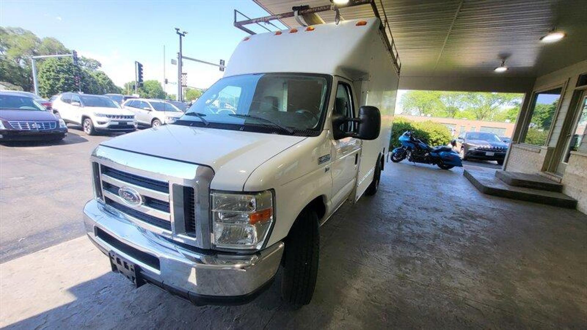 2011 White Ford Base Cutaway (1FDSE3FL4BD) with an Triton 5.4L Flex Fuel V8 255hp 350ft. lbs. engine, Automatic transmission, located at 25355 Eames Street, Channahon, IL, 60410, (815) 467-1807, 41.429108, -88.228432 - ** LOCAL TRADE IN, 12 FOOT BOX, 79 IN WIDE, 78 IN TALL, READY TO WORK FOR YOU. ** Looking for a reliable and spacious vehicle? Check out this 2011 Ford E-350 SD! This versatile van is powered by a Triton 5.4L Flex Fuel V8 engine that delivers 255 horsepower and 350ft. lbs. of torque. The engine runs - Photo#14