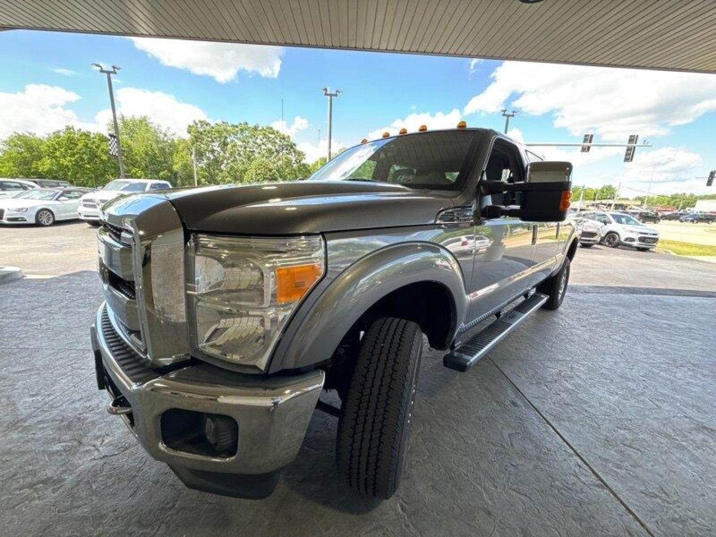 2014 Ingot Silver Metallic Ford F-250 XLT (1FT7W2B62EE) with an 6.2L Flex Fuel V8 385hp 405ft. lbs. engine, Automatic transmission, located at 25355 Eames Street, Channahon, IL, 60410, (815) 467-1807, 41.429108, -88.228432 - Photo#7