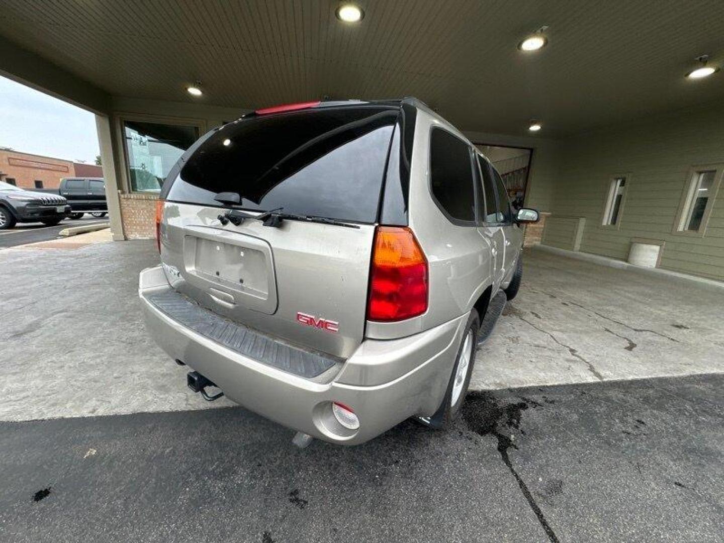 2003 Pewter Metallic GMC Envoy SLT (1GKDT13S932) with an 4.2L I6 275hp 275ft. lbs. engine, Automatic transmission, located at 25355 Eames Street, Channahon, IL, 60410, (815) 467-1807, 41.429108, -88.228432 - Photo#3