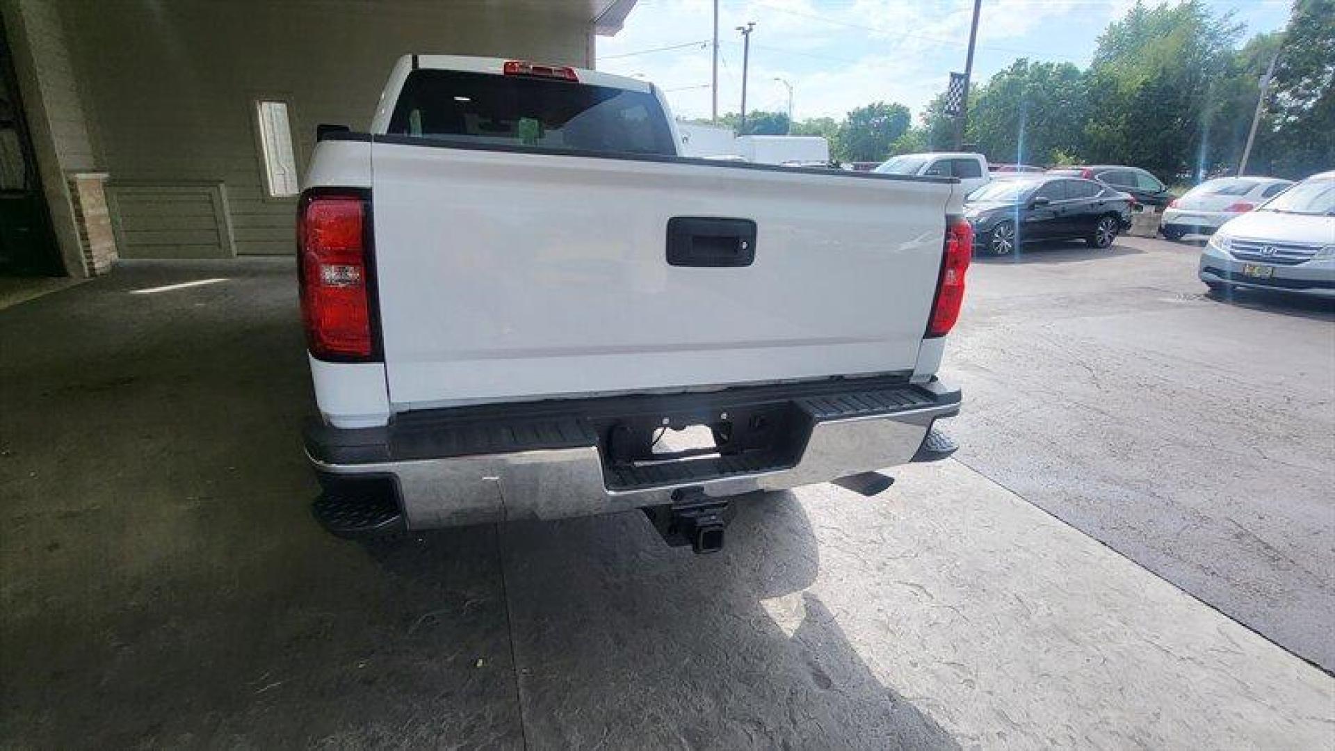 2019 Summit White Chevrolet Silverado 2500 Work Truck (1GC1KREG4KF) with an Vortec 6.0L Flex Fuel V8 360hp 380ft. lbs. engine, Automatic transmission, located at 25355 Eames Street, Channahon, IL, 60410, (815) 467-1807, 41.429108, -88.228432 - Introducing the 2019 Chevrolet Silverado 2500 Work Truck, the ultimate workhorse that's ready to tackle any job with ease! Powered by a Vortec 6.0L Flex Fuel V8 engine that packs a whopping 360 horsepower and 380 foot-pounds of torque, this bad boy is built to handle anything you throw its way. But - Photo#4