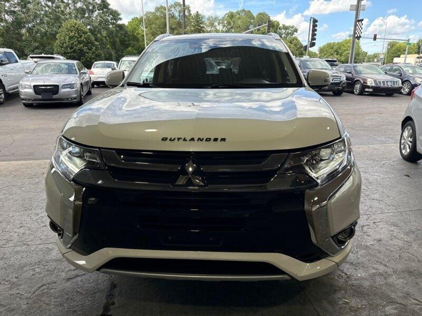 2018 Diamond White Pearl Mitsubishi Outlander PHEV GT (JA4J24A57JZ) with an 2.0L Plug-in Hybrid I4 117hp engine, Automatic transmission, located at 25355 Eames Street, Channahon, IL, 60410, (815) 467-1807, 41.429108, -88.228432 - Photo#9