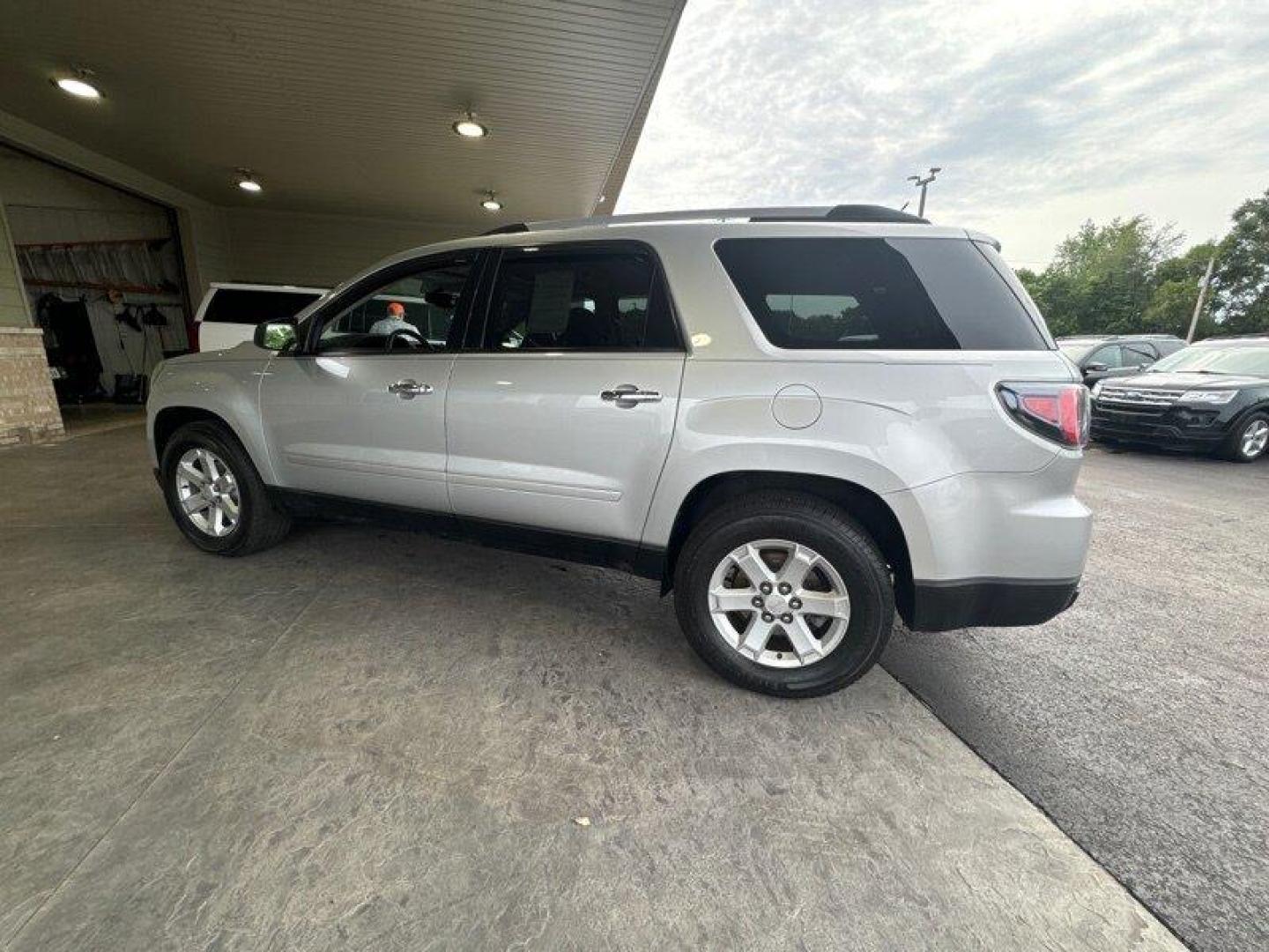 2015 Quicksilver Metallic GMC Acadia SLE-2 (1GKKRPKD9FJ) with an 3.6L V6 281hp 266ft. lbs. engine, Automatic transmission, located at 25355 Eames Street, Channahon, IL, 60410, (815) 467-1807, 41.429108, -88.228432 - Ladies and gentlemen, feast your eyes on the 2015 GMC Acadia SLE-2! This baby is powered by a 3.6L V6 engine that can pump out a whopping 281 horsepower and 266 ft. lbs. of torque. If you don't know what that means, just know that it's fast and powerful. Now, let's talk about the factory default f - Photo#6