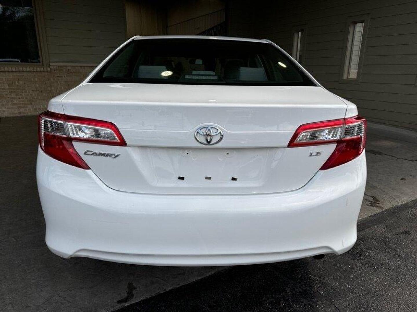 2013 Super White Toyota Camry LE (4T4BF1FK4DR) with an 2.5L I4 178hp 170ft. lbs. engine, Automatic transmission, located at 25355 Eames Street, Channahon, IL, 60410, (815) 467-1807, 41.429108, -88.228432 - Introducing the exquisite 2013 Toyota Camry LE, an engineering marvel that has set the benchmark for excellence in the automotive industry. With a powerful 2.5L I4 178hp 170ft. lbs. engine under the hood, this magnificent vehicle is guaranteed to provide you with an unparalleled driving experience. - Photo#4