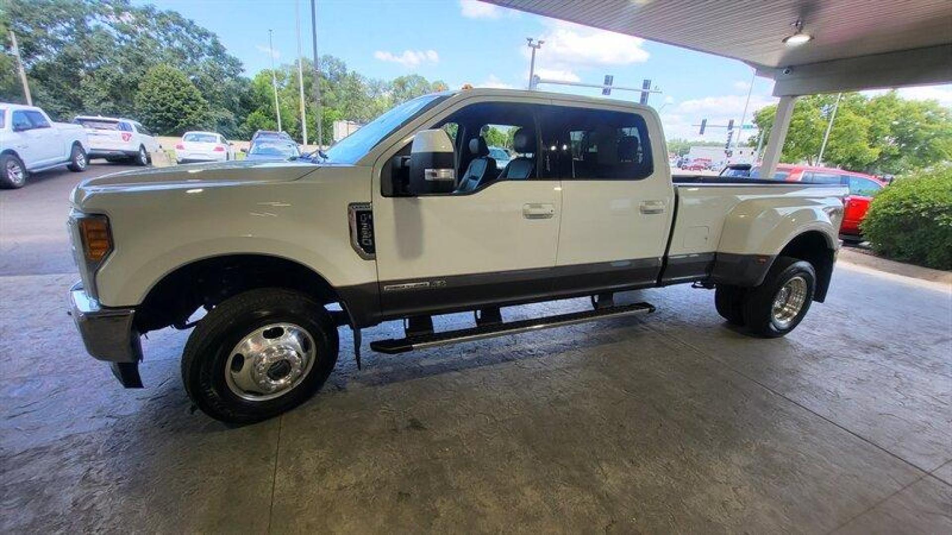 2017 White Platinum Metallic Tri-Coat Ford F-350 Lariat DRW (1FT8W3DT8HE) with an Power Stroke 6.7L Biodiesel Turbo V8 440hp 925ft. engine, Automatic transmission, located at 25355 Eames Street, Channahon, IL, 60410, (815) 467-1807, 41.429108, -88.228432 - Introducing the 2017 Ford F-350 Super Duty Lariat, a powerful and reliable pickup truck designed to handle any job. This particular model is equipped with a Power Stroke 6.7L Biodiesel Turbo V8 engine, delivering an impressive 440 horsepower and 925ft of torque. The exterior of this truck features - Photo#9