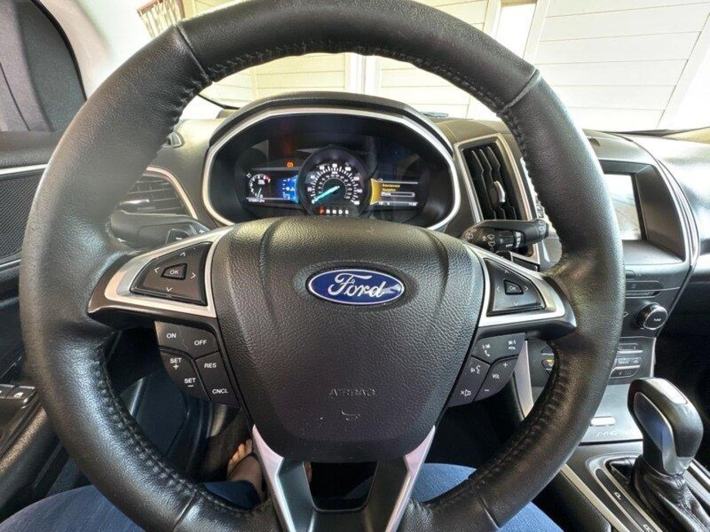 2015 Brown Ford Edge SEL (2FMTK3J85FB) with an 3.5L V6 280hp 250ft. lbs. engine, Automatic transmission, located at 25355 Eames Street, Channahon, IL, 60410, (815) 467-1807, 41.429108, -88.228432 - Photo#24