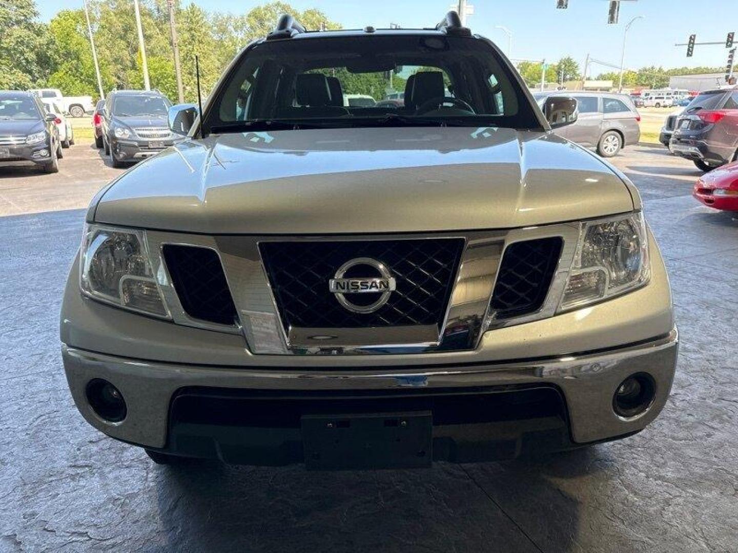 2012 Brilliant Silver Nissan Frontier SL (1N6AD0EV2CC) with an 4.0L V6 261hp 281ft. lbs. engine, Automatic transmission, located at 25355 Eames Street, Channahon, IL, 60410, (815) 467-1807, 41.429108, -88.228432 - Introducing the 2012 Nissan Frontier SL, a powerful and reliable pickup truck that's perfect for both work and play. This beauty is powered by a 4.0L V6 engine that delivers a whopping 261hp and 281ft. lbs. of torque, giving you all the power you need to tackle any job. One of the best things about - Photo#9